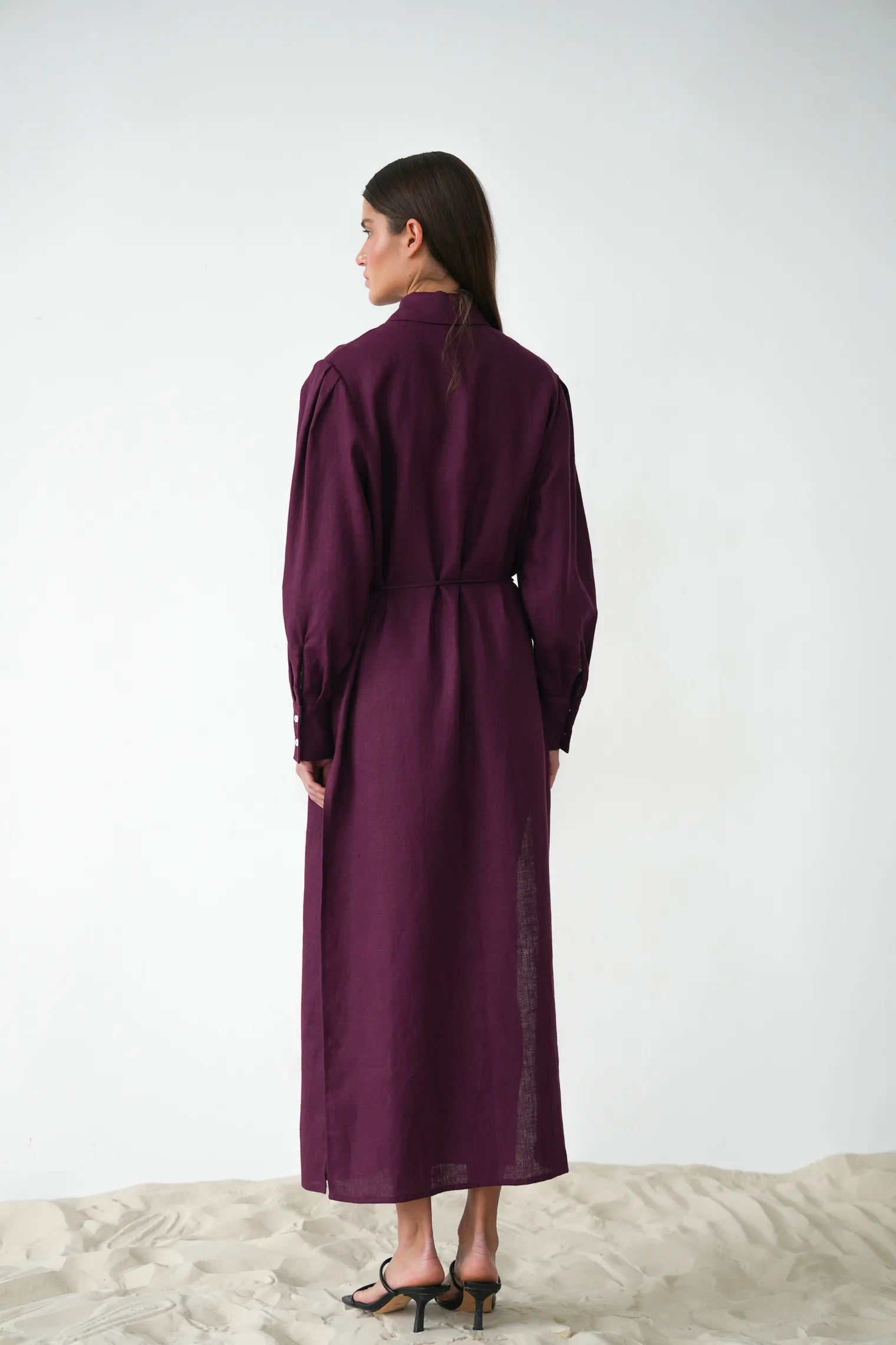 Платье-рубашка изо льна цвета инжир фото 4