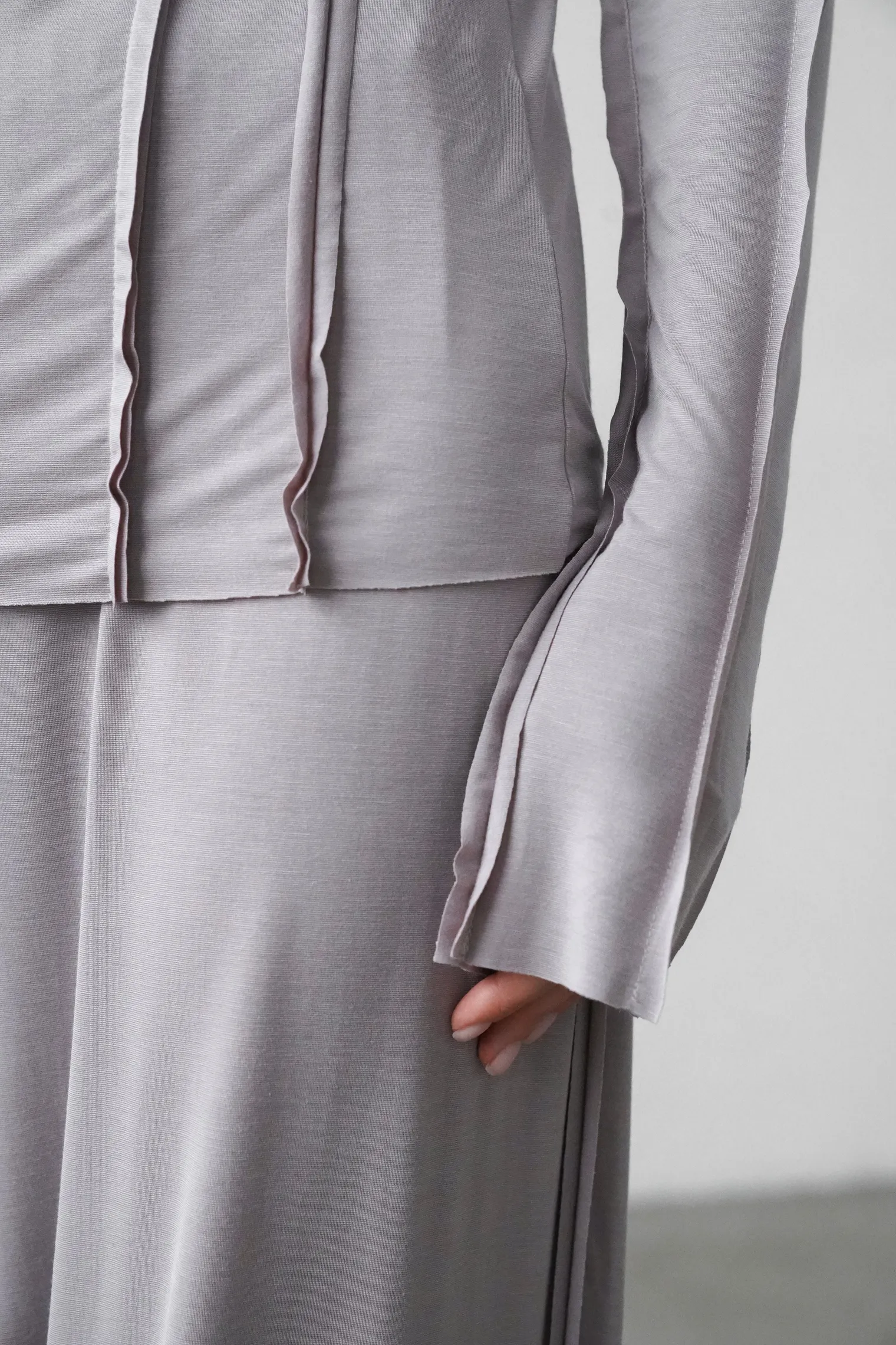 Лонгслив с удлинённым рукавом цвета капучино фото 2