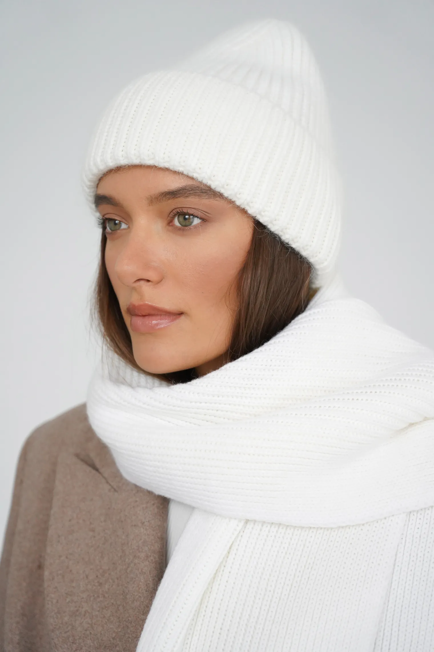 Шарф из шерсти мериноса молочного цвета фото 4