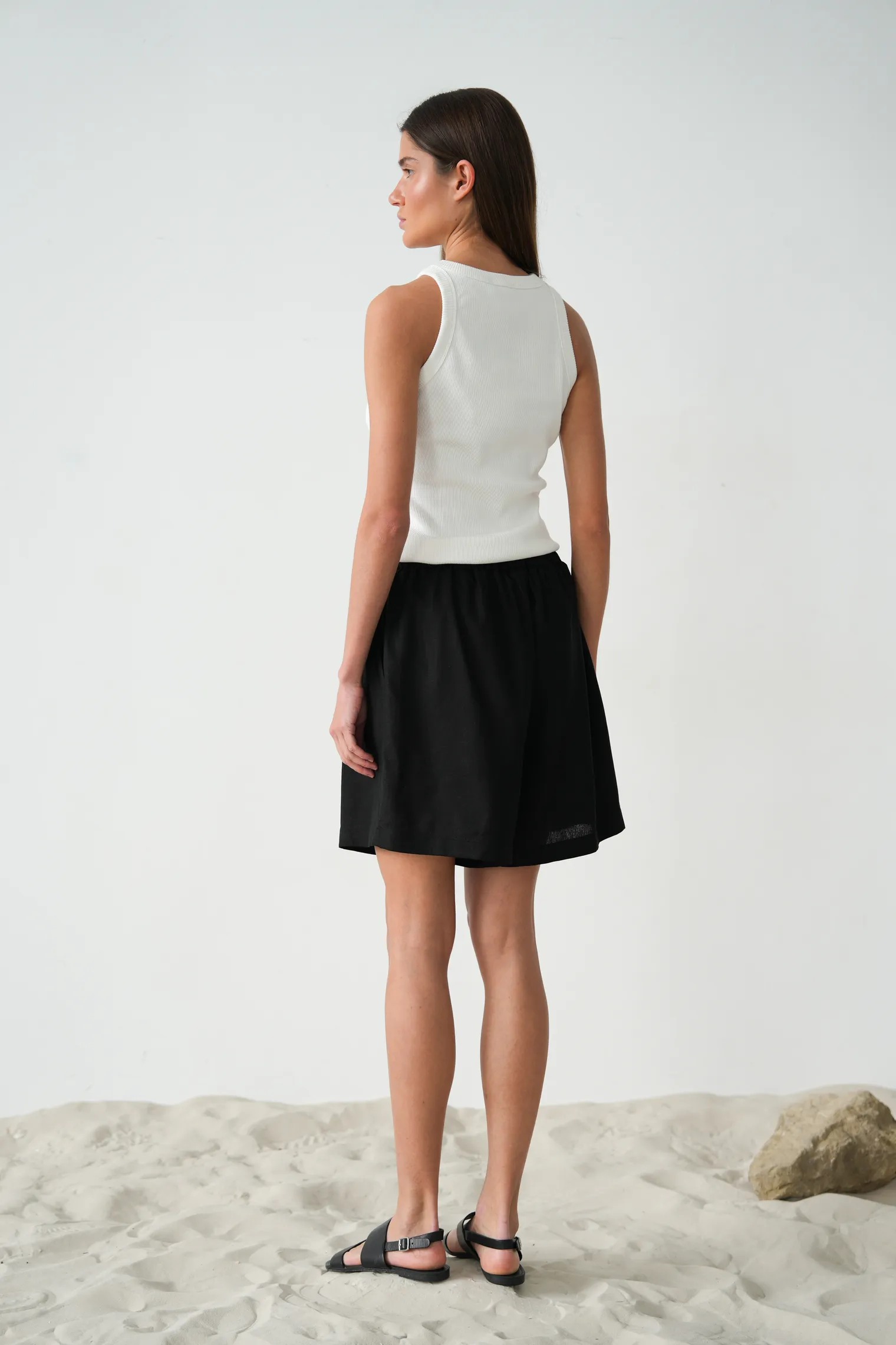 Шорты изо льна чёрного цвета фото 4