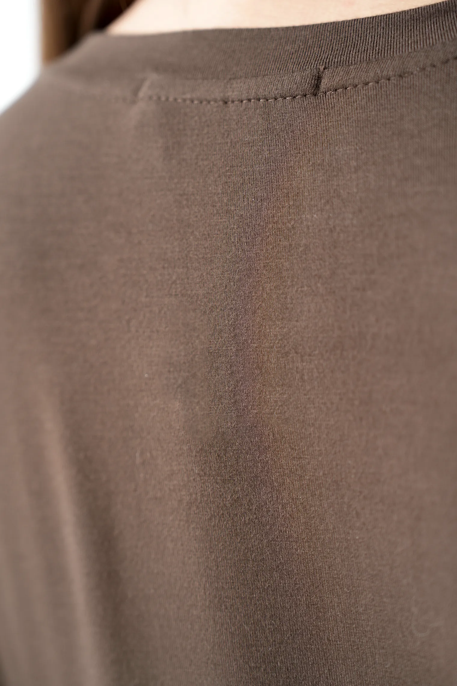 Платье из тонкого трикотажа шоколадного цвета фото 5