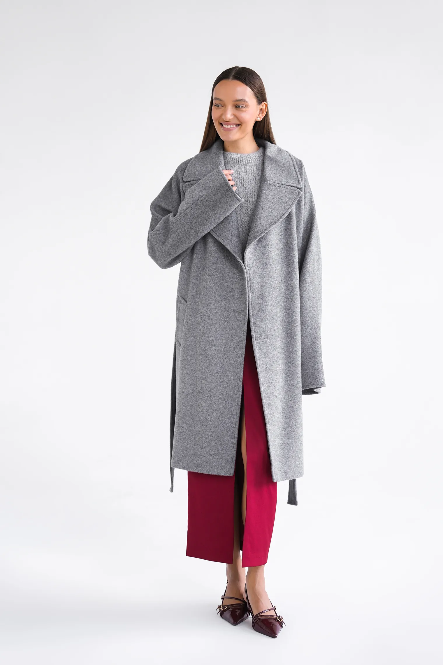 Пальто-халат укороченное с цельнокройным рукавом пепельного цвета фото 5