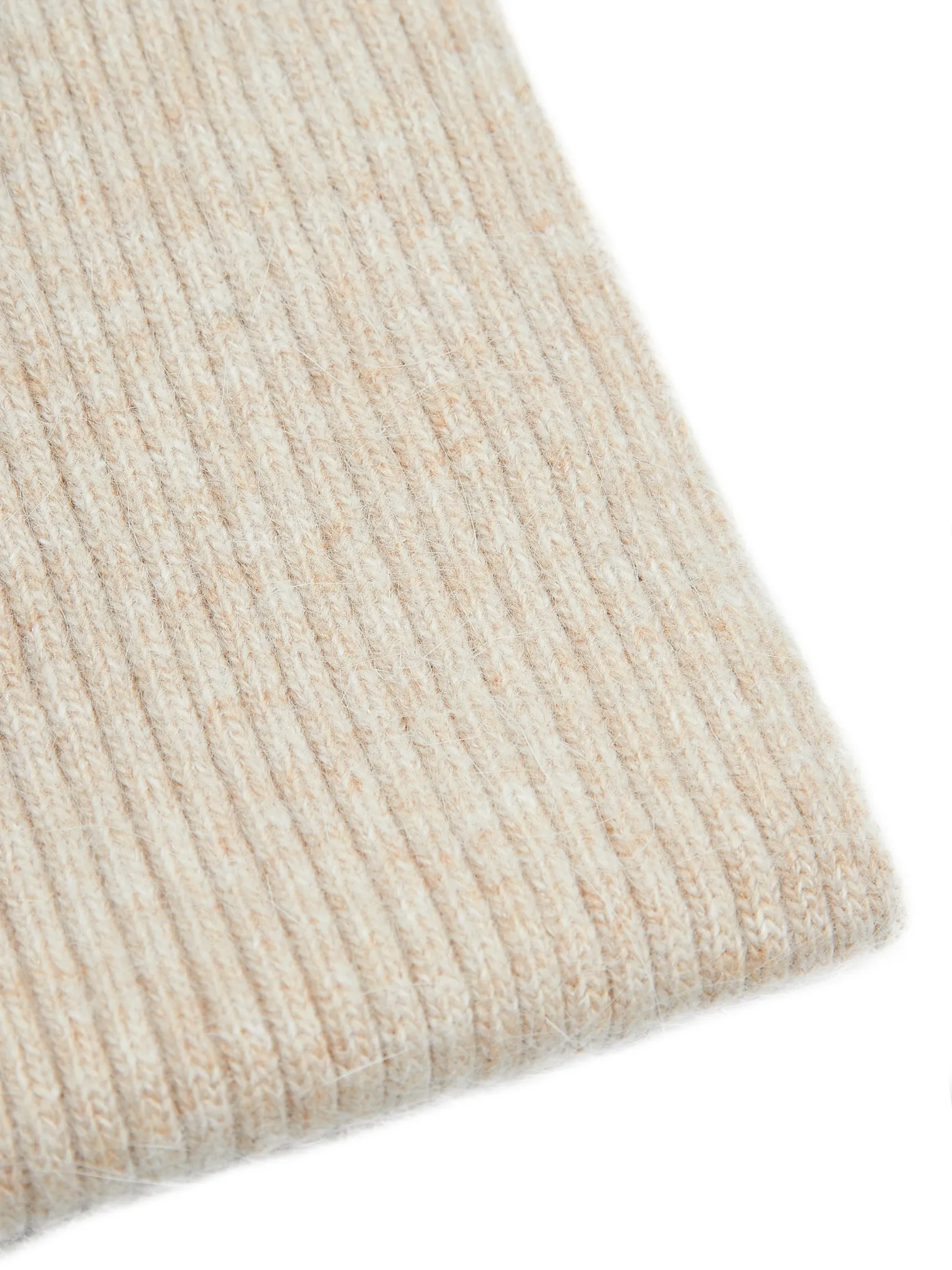 Шарф из ангоры бежевого цвета фото 1