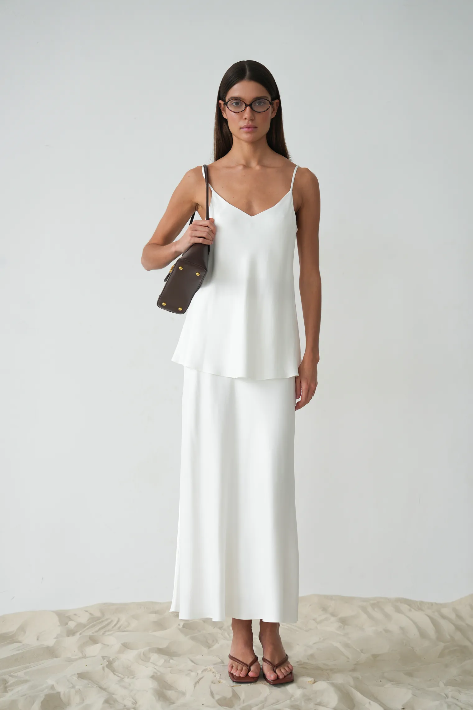 Юбка миди из вискозы белого цвета фото 1