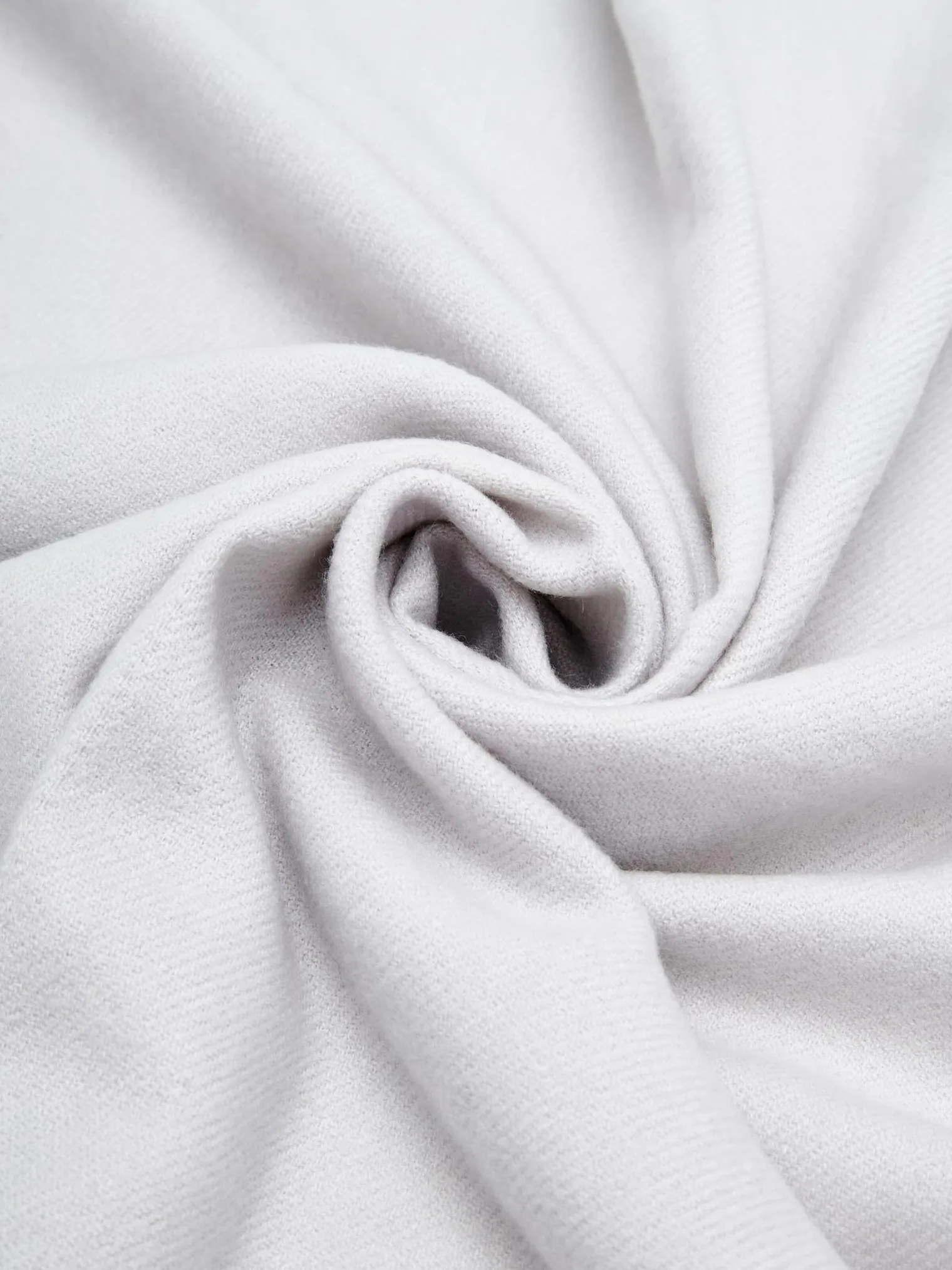 Палантин однотонный из вискозы пепельного цвета фото 1