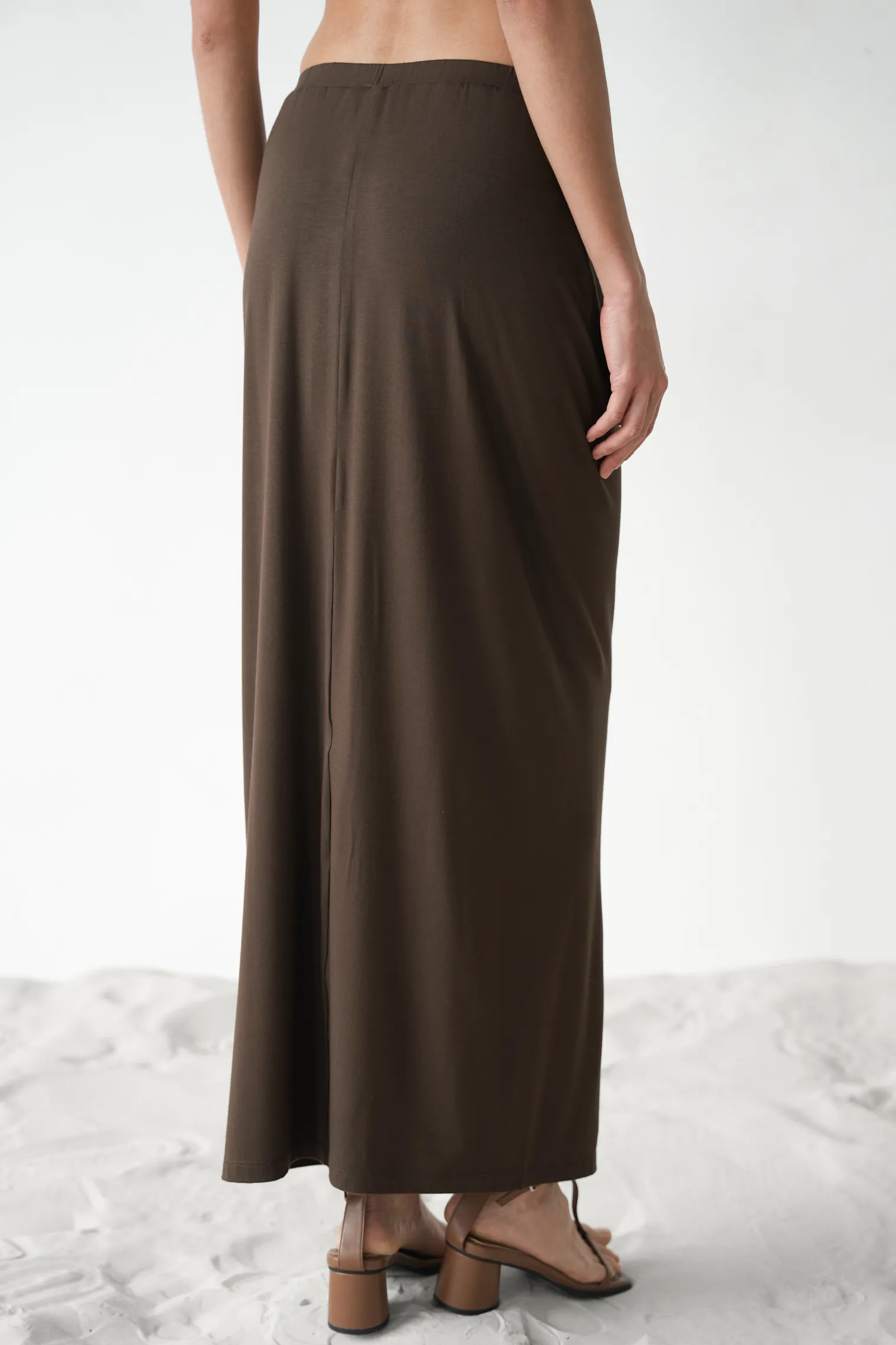 Юбка из тонкого трикотажа шоколадного цвета фото 4