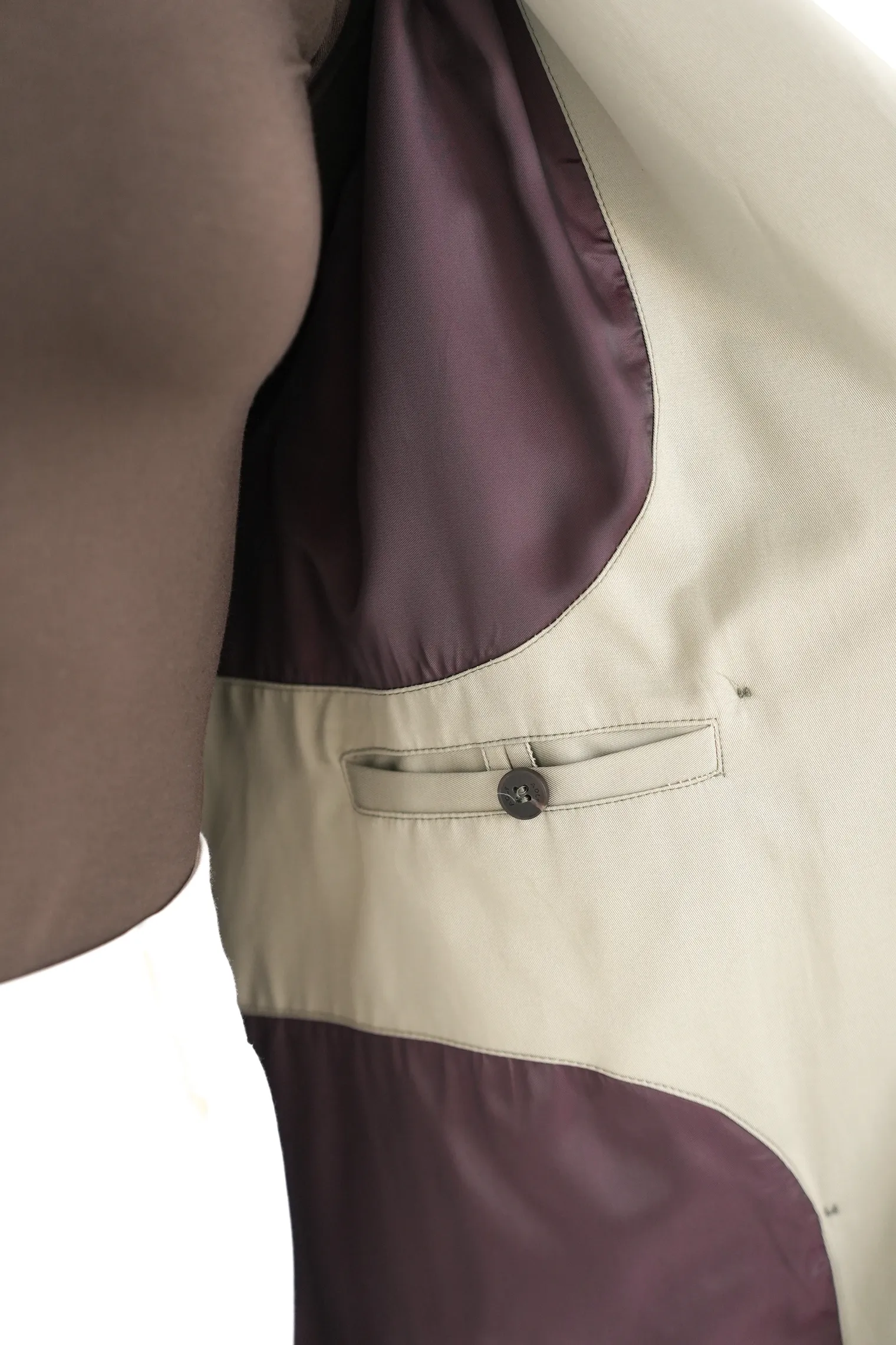 Тренч двубортный с поясом оливкового цвета фото 2