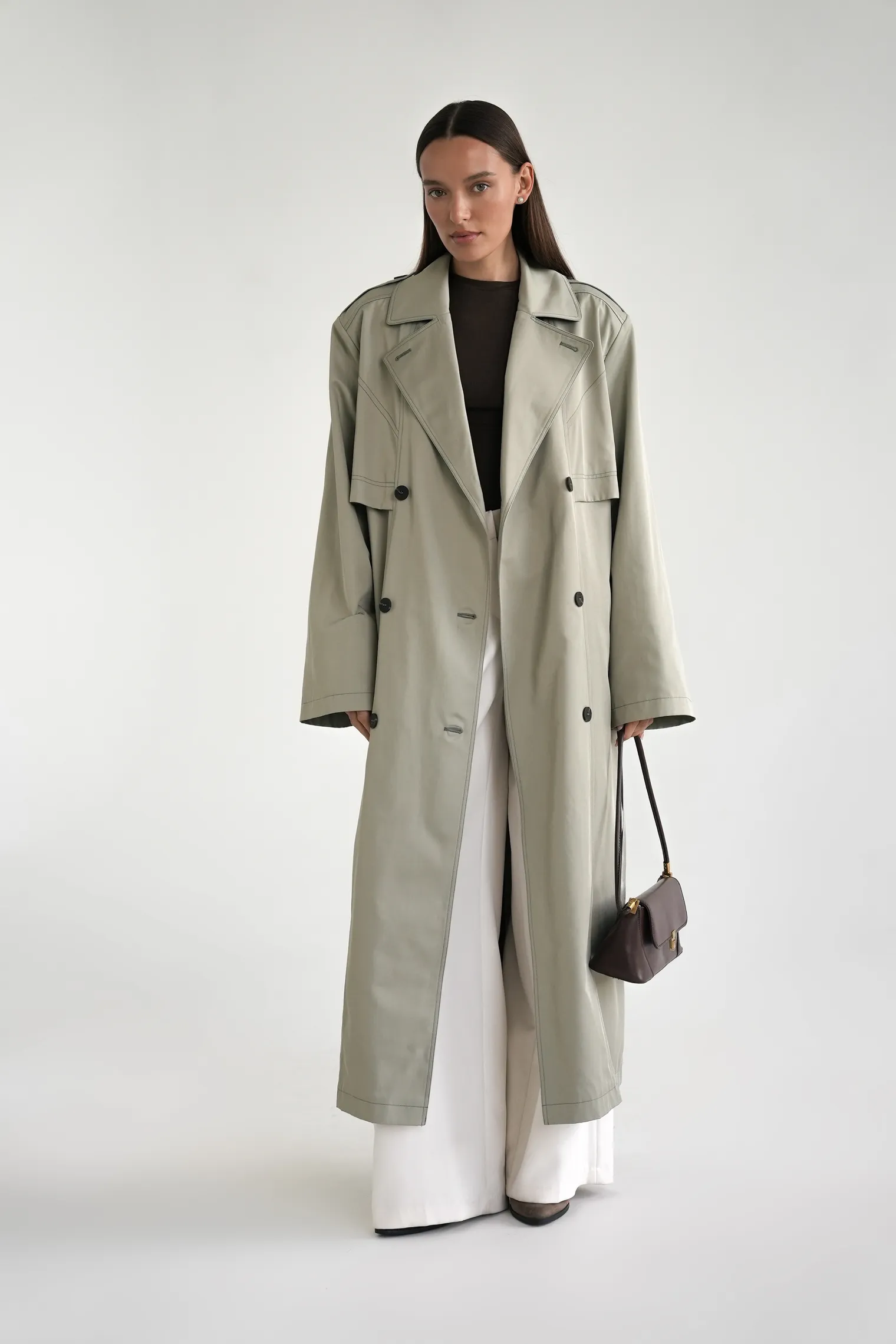 Тренч двубортный с поясом оливкового цвета фото 3