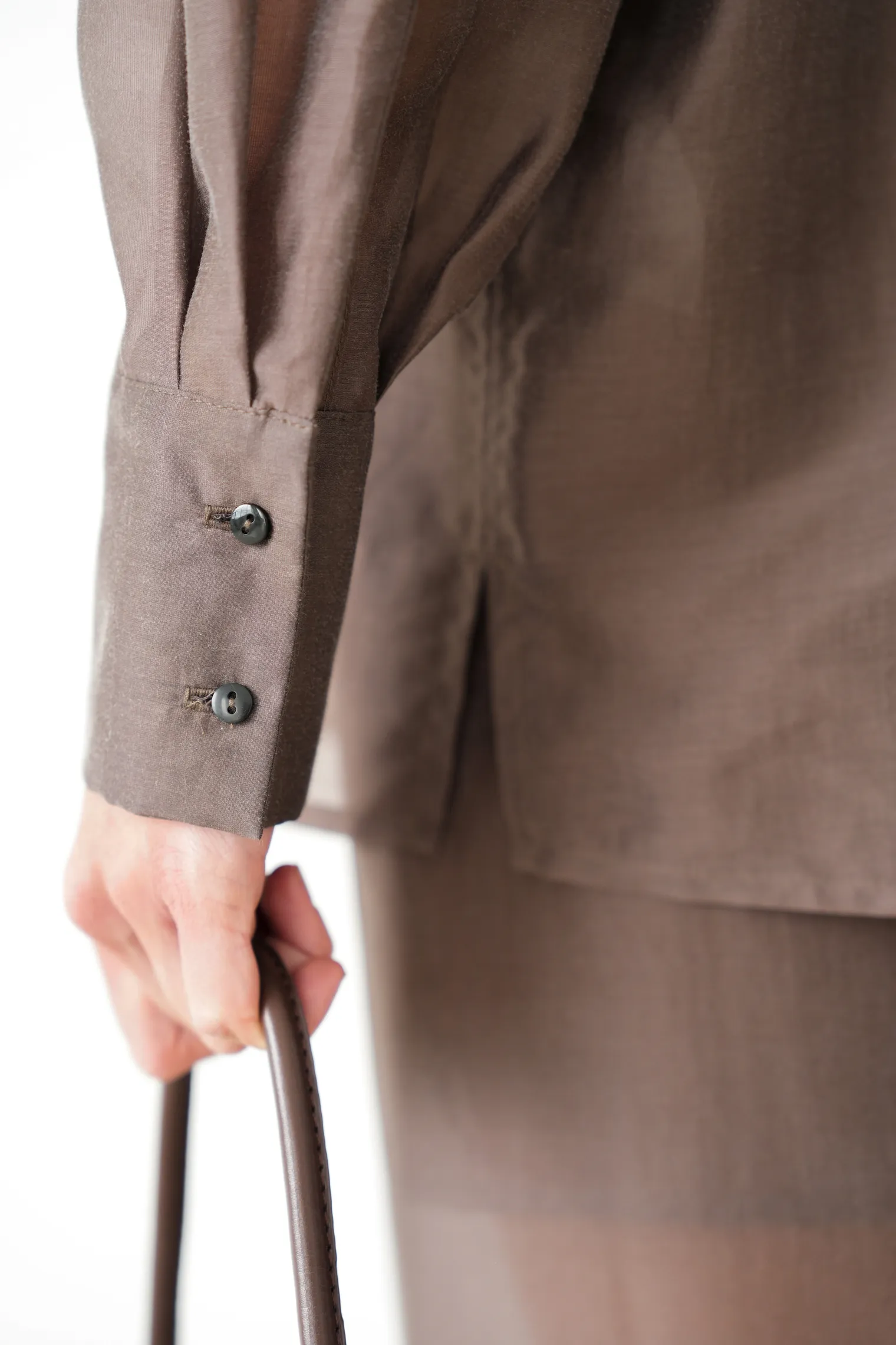 Рубашка из прозрачной ткани шоколадного цвета фото 7