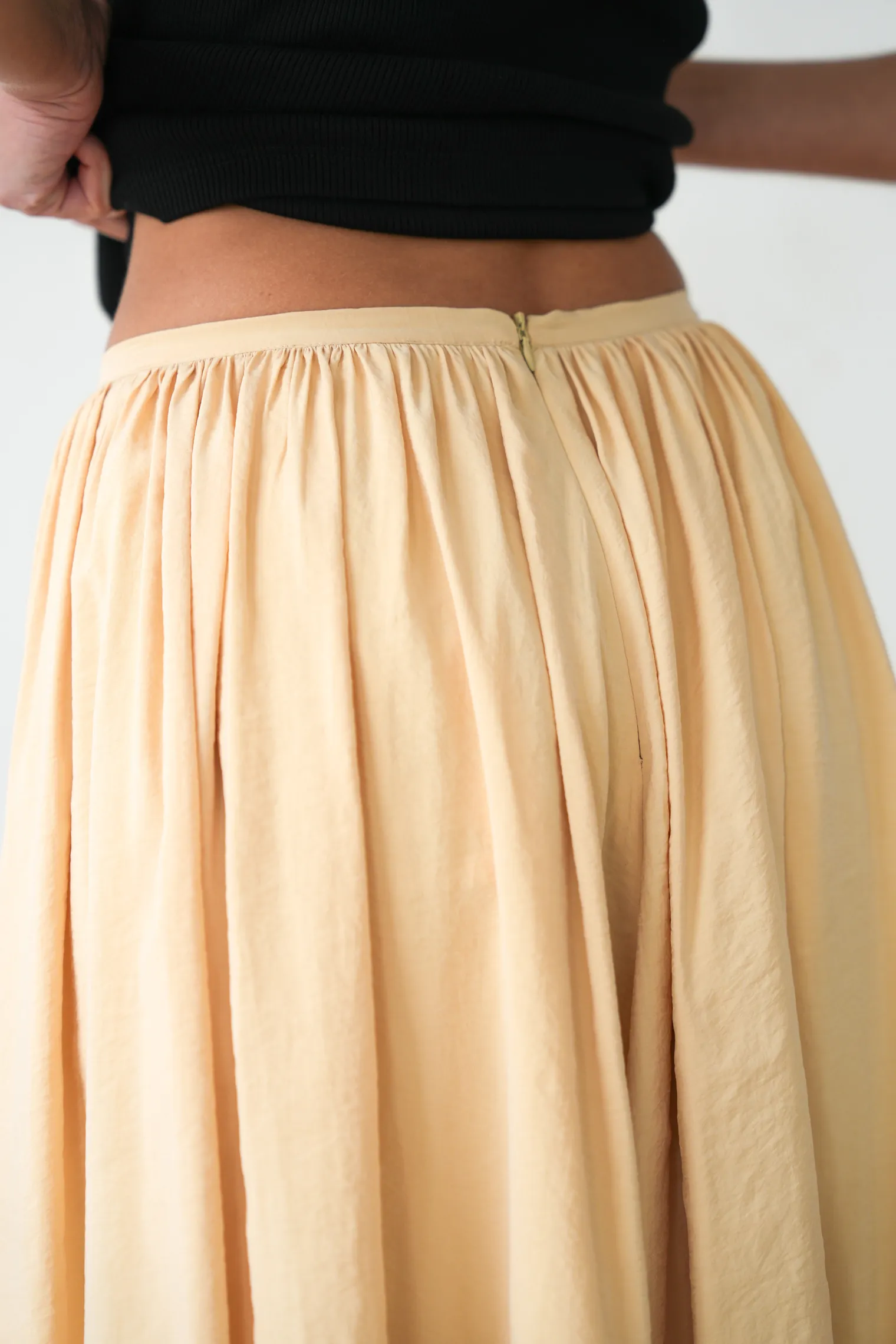 Юбка миди соломенного цвета фото 6
