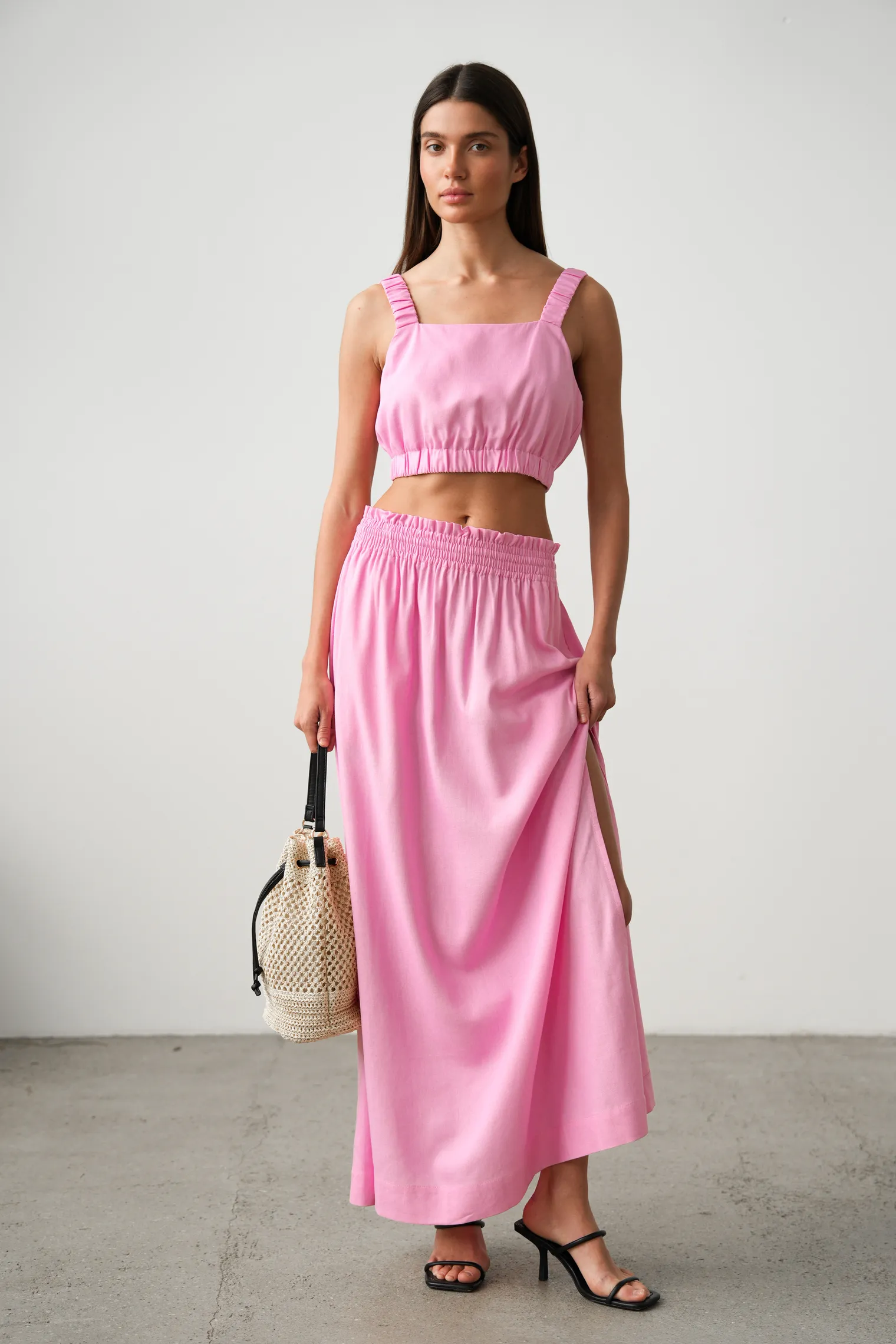 Юбка широкого кроя с разрезами цвета пион фото 1