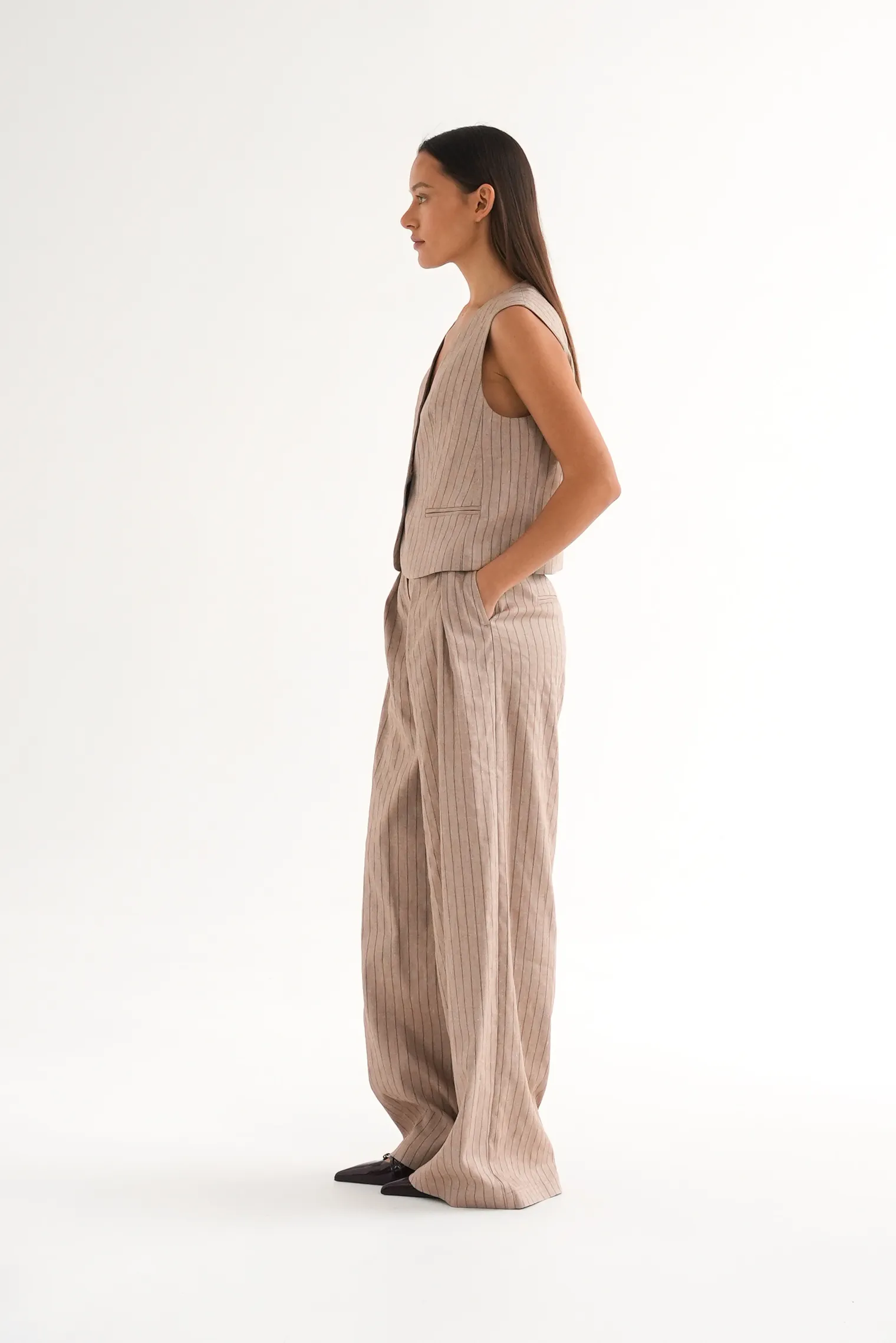 Жилет изо льна в полоску цвета капучино фото 3