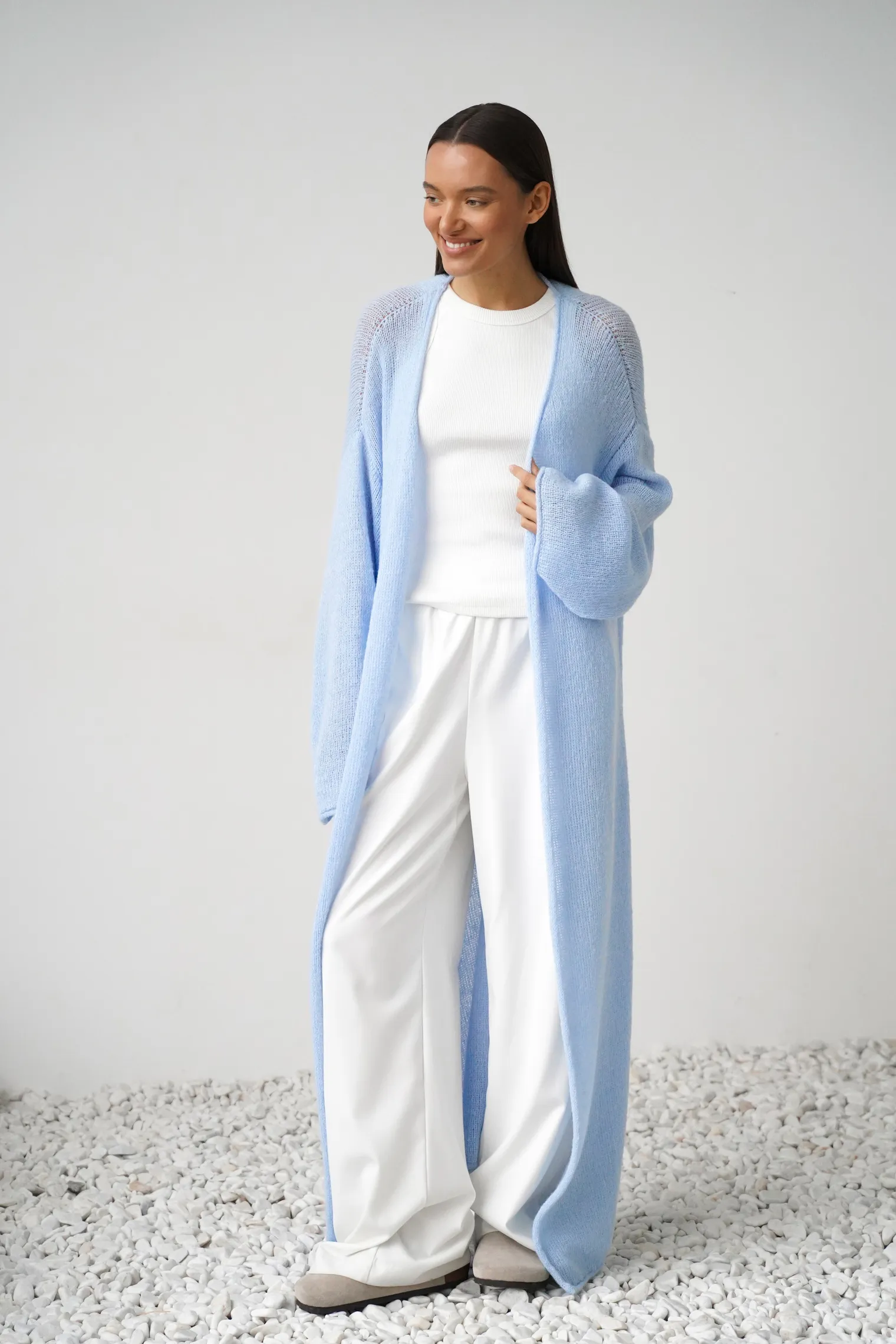 Кардиган миди ажурной вязки небесного цвета фото 1