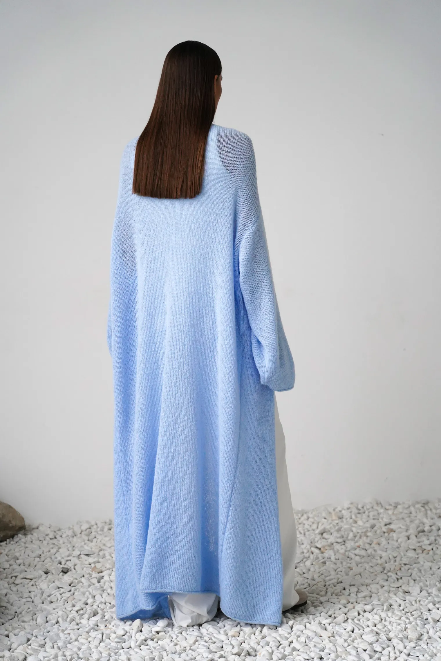 Кардиган миди ажурной вязки небесного цвета фото 4