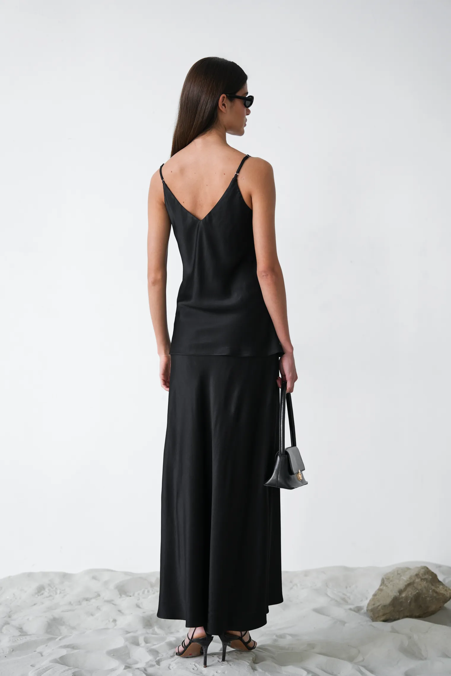 Юбка миди из вискозы чёрного цвета фото 4