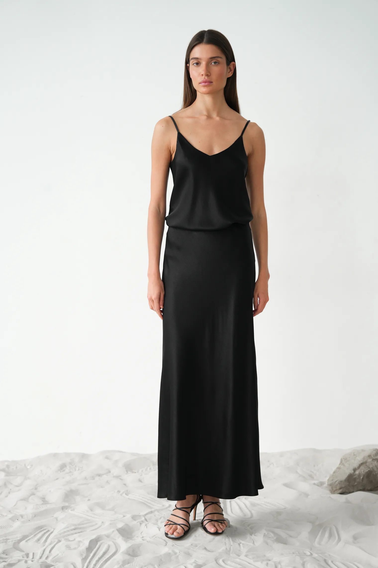 Юбка миди из вискозы чёрного цвета фото 8