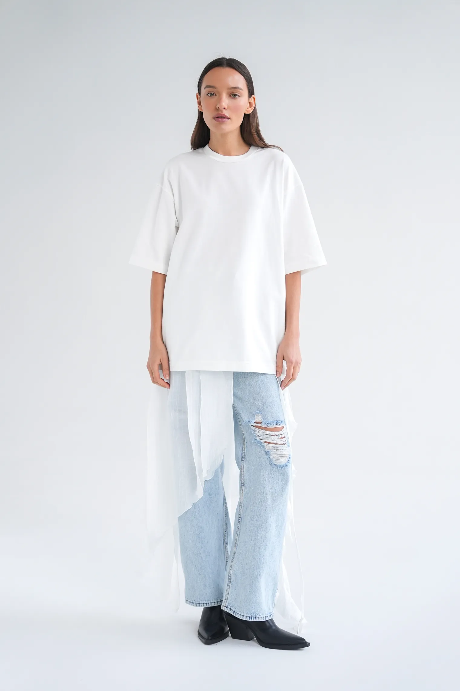 Футболка свободного кроя цвета тофу фото 6