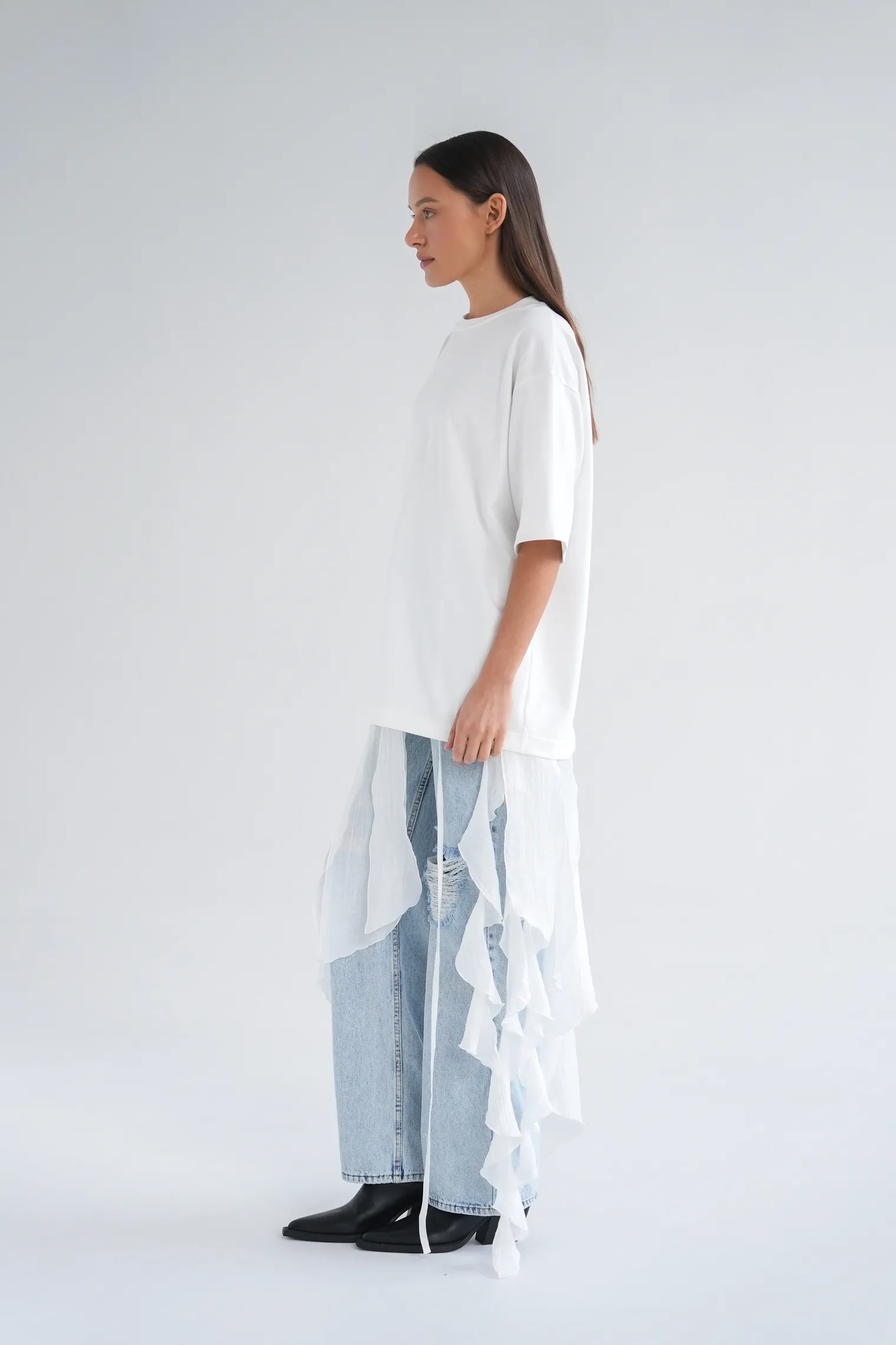 Футболка свободного кроя цвета тофу фото 7