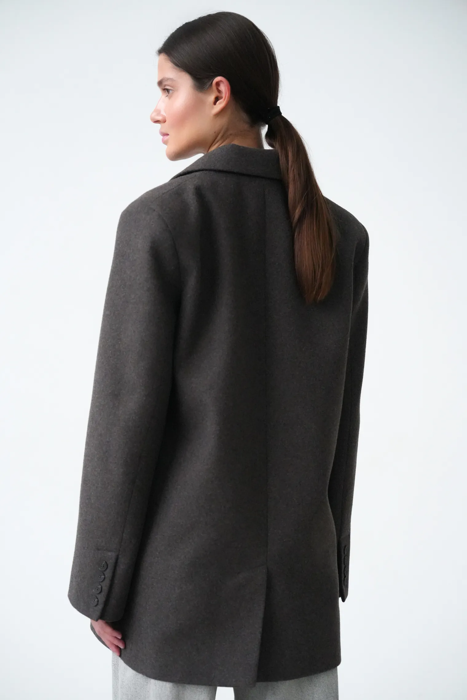 Пальто-жакет однобортное цвета шоколадный меланж фото 4