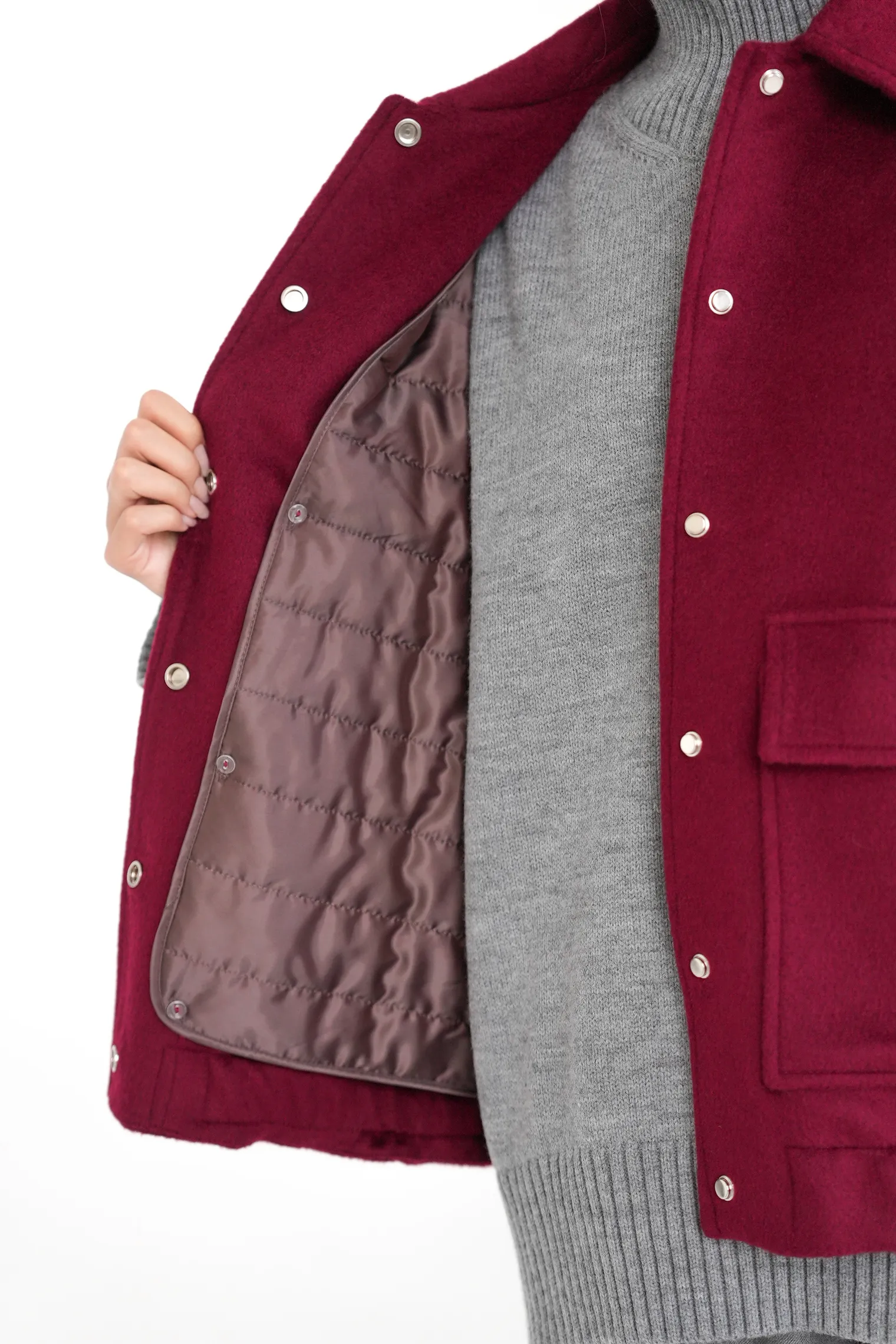 Бомбер свободного кроя из шерсти винного цвета фото 5