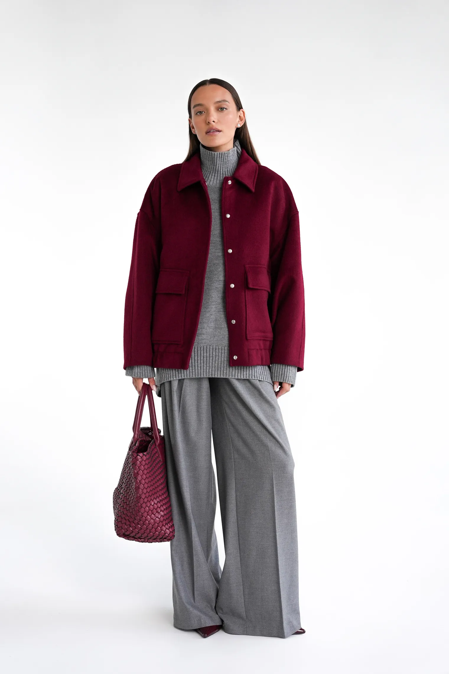 Бомбер свободного кроя из шерсти винного цвета фото 3