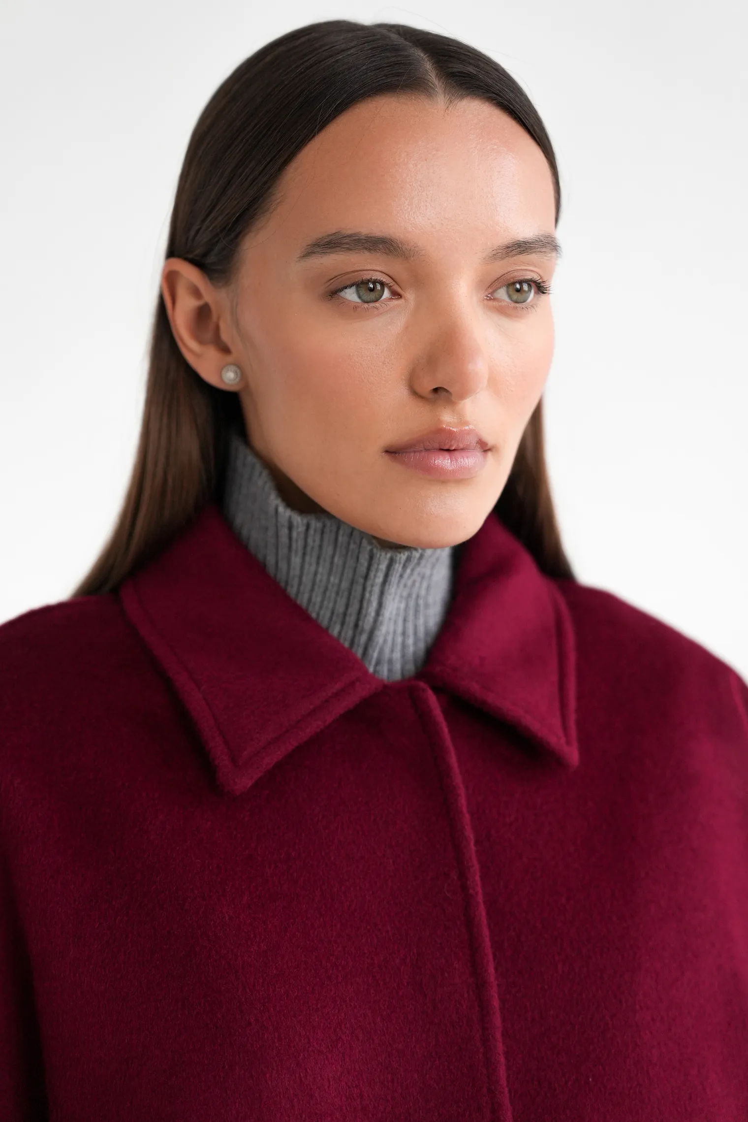 Бомбер свободного кроя из шерсти винного цвета фото 2