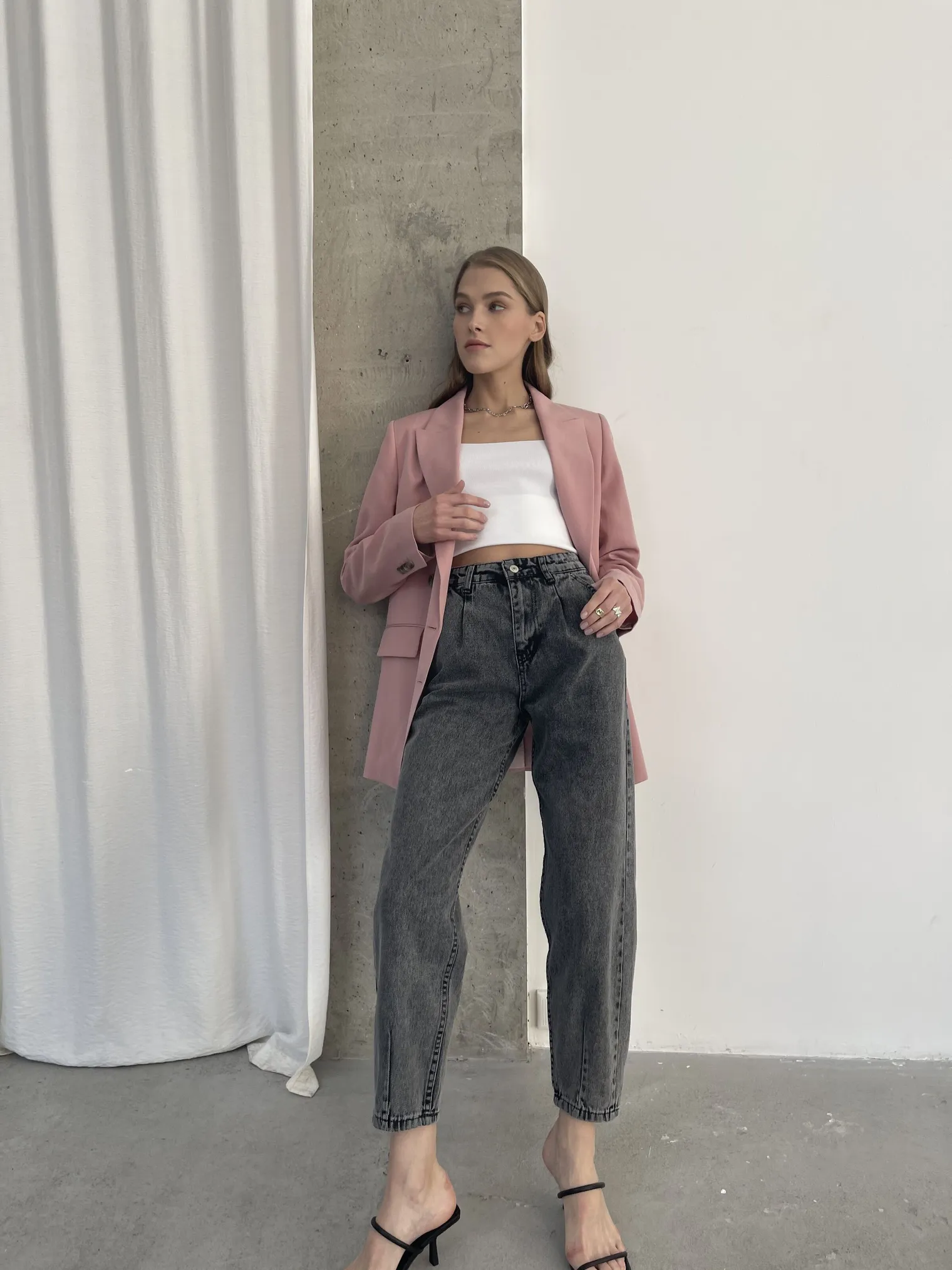 Джинсы с завышенной посадкой Slouchy графитового цвета фото 2