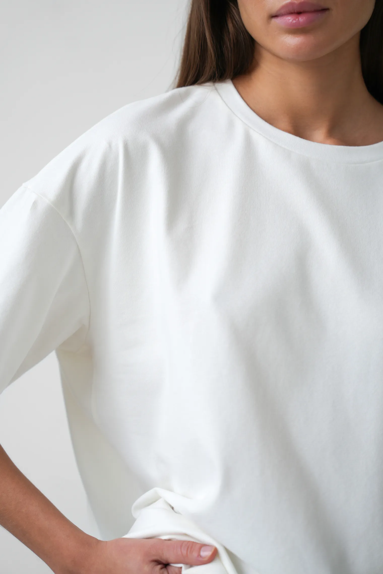 Футболка мужского кроя цвета тофу фото 2