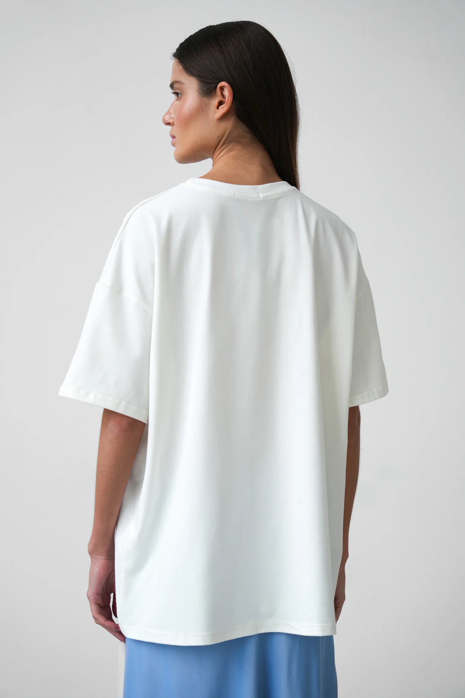 Футболка мужского кроя цвета тофу фото 4