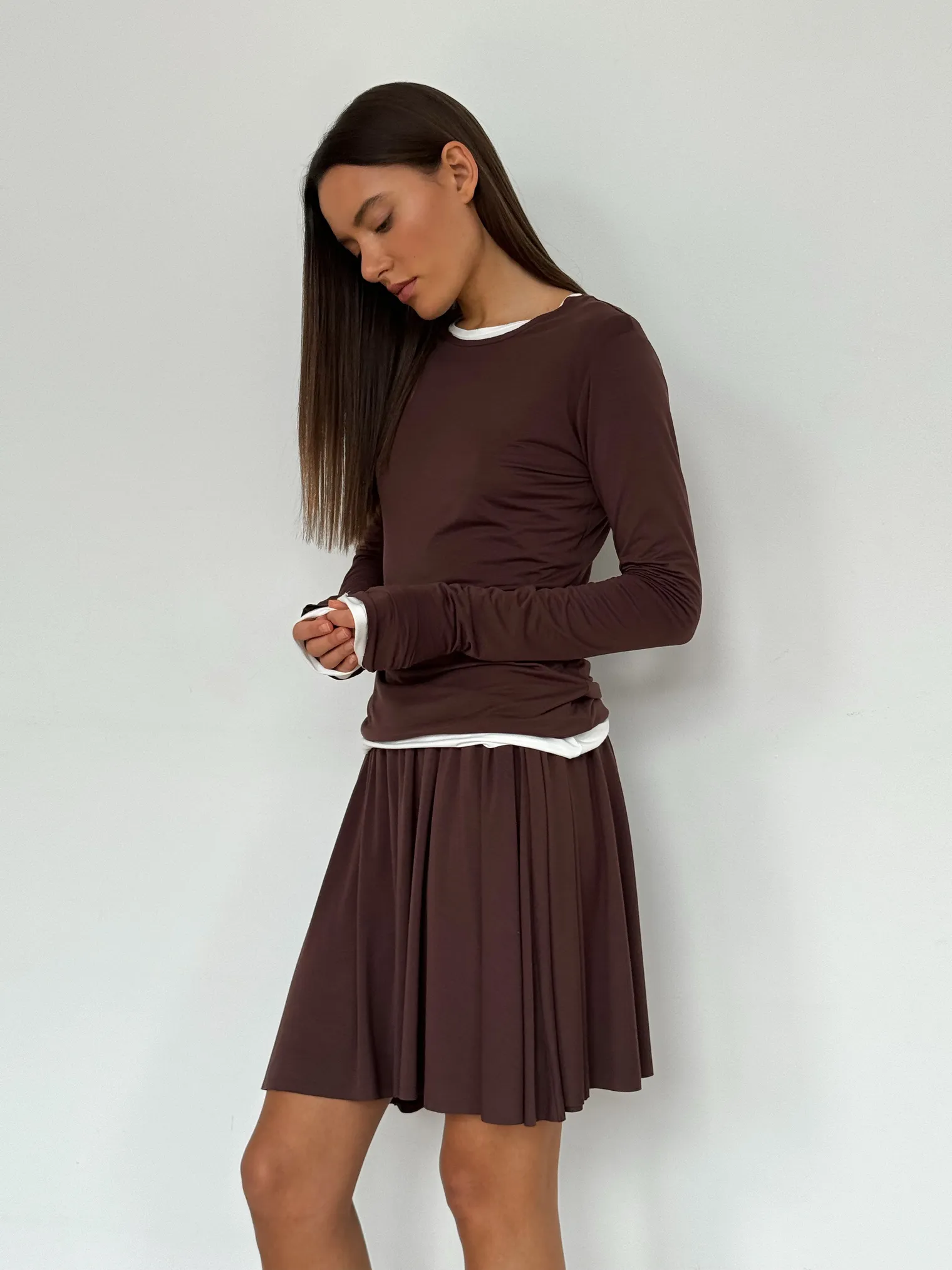 Лонгслив с удлинённым рукавом цвета горький шоколад фото 5