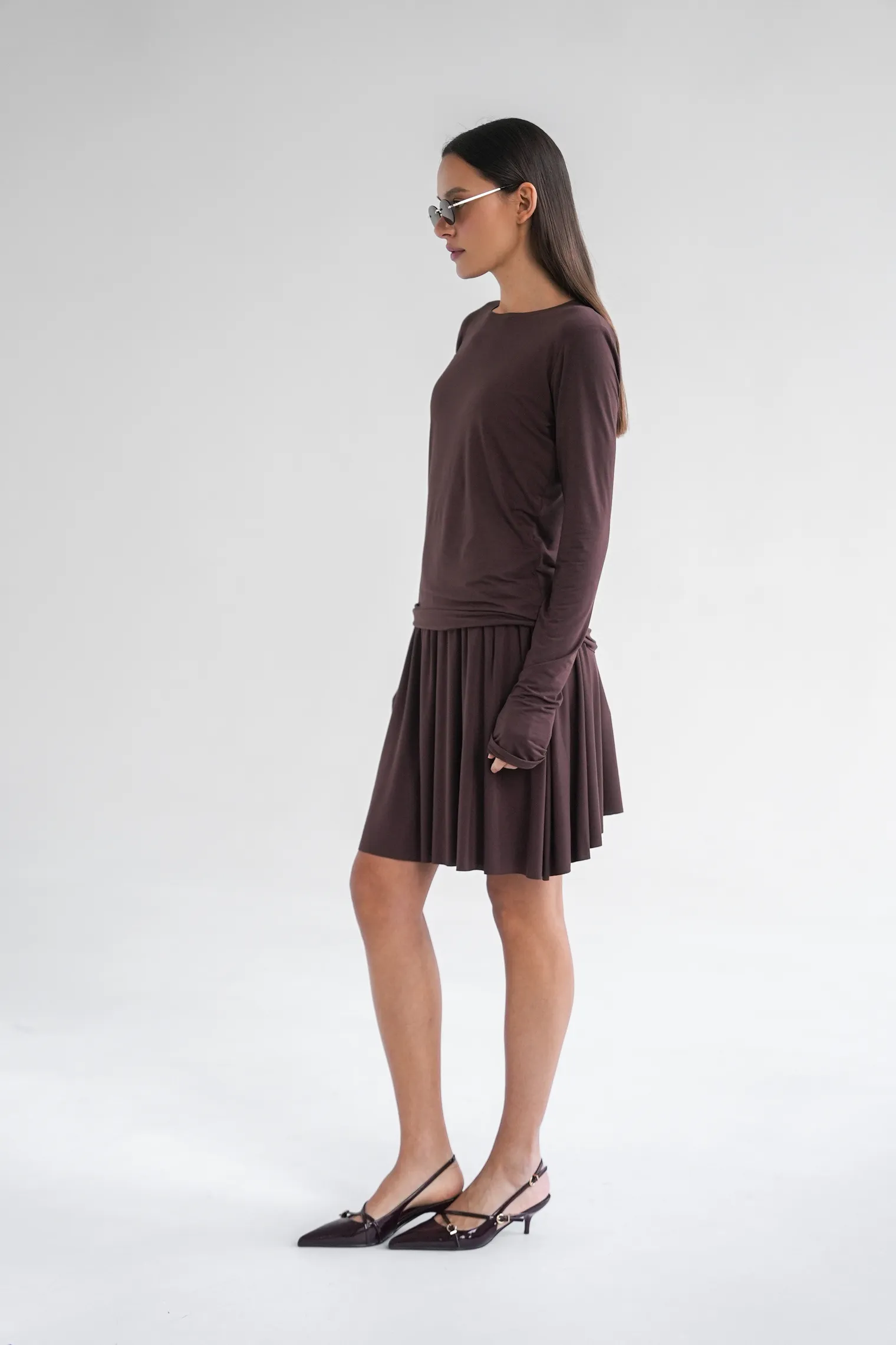 Лонгслив с удлинённым рукавом цвета горький шоколад фото 5