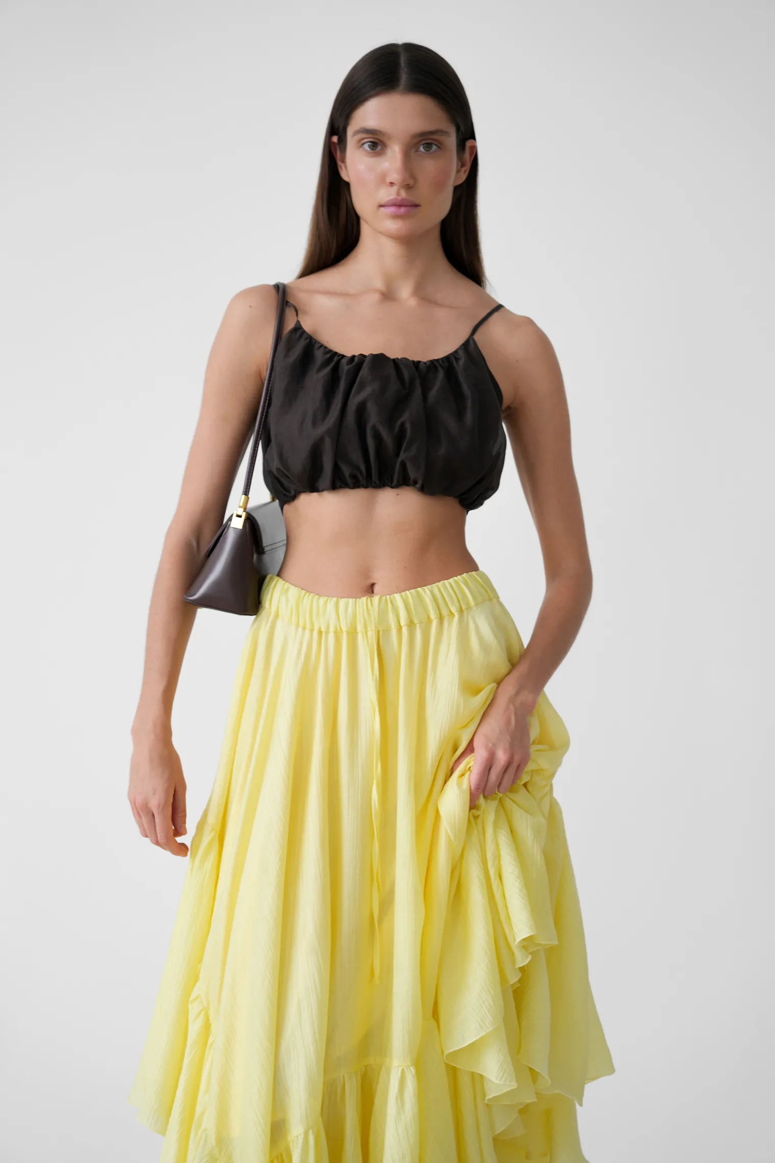 Топ укороченный из прозрачной ткани цвета горький шоколад фото 7