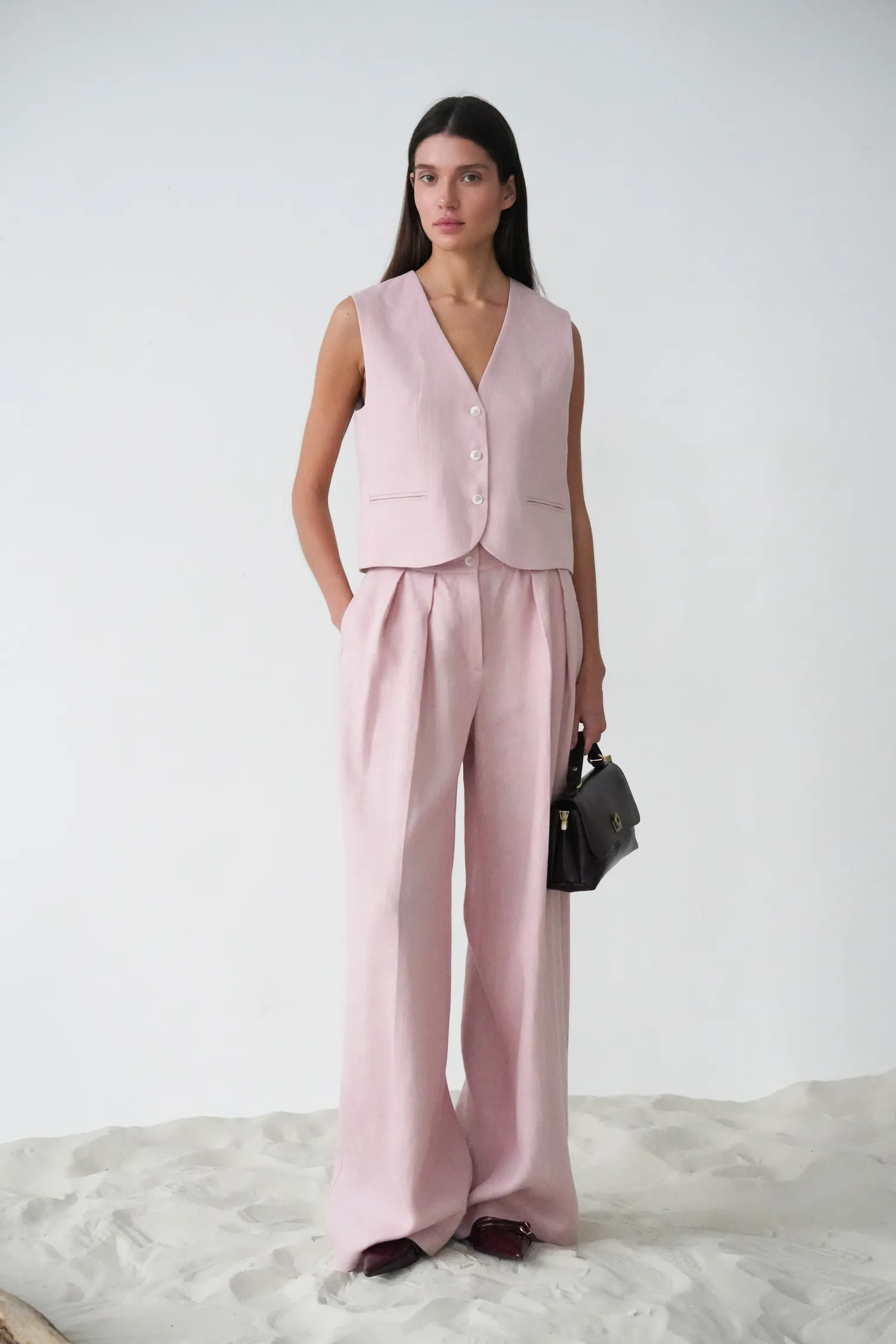 Однобортный жилет с пуговицами изо льна пыльно-розового цвета фото 3