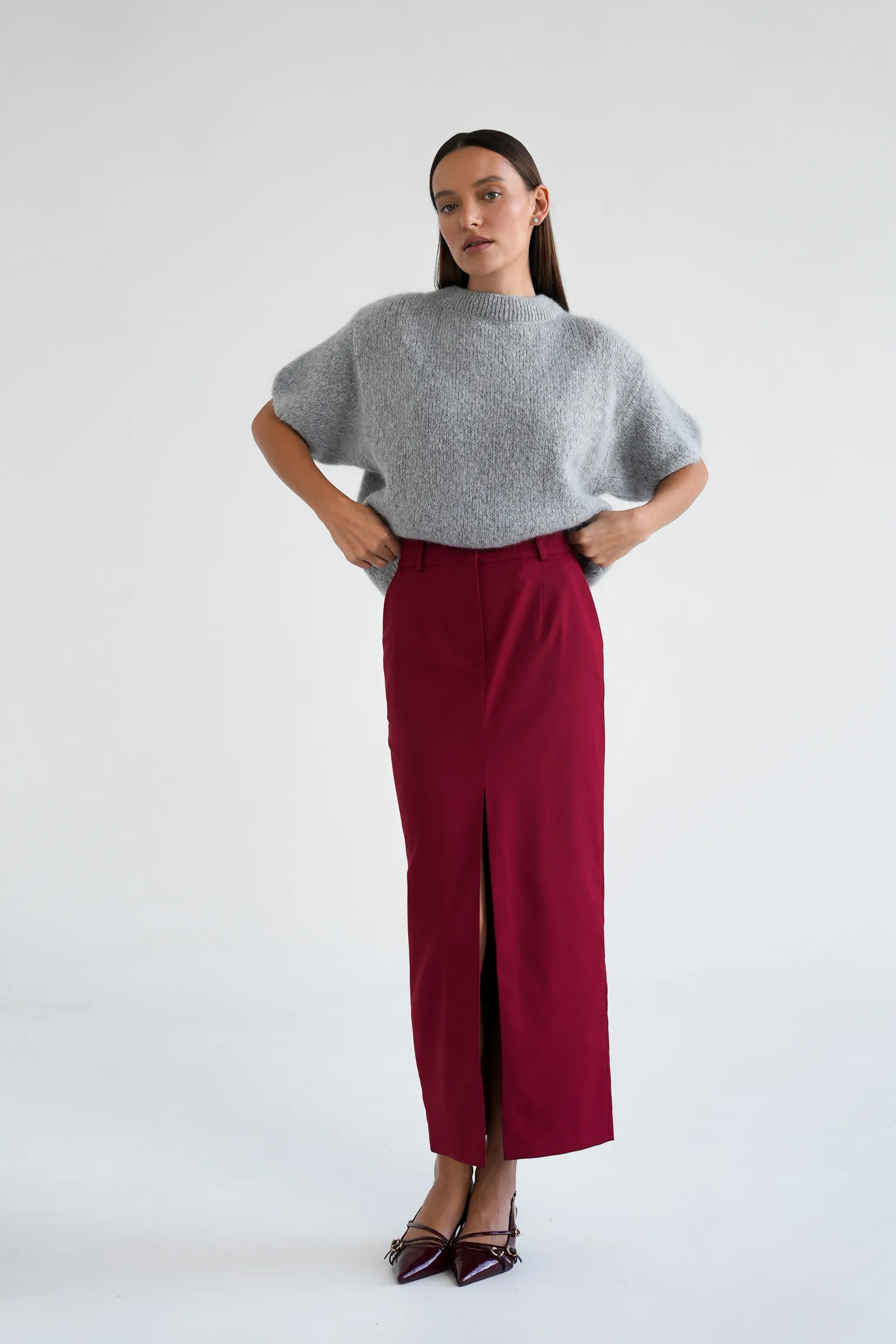 Юбка с разрезом прямого кроя винного цвета фото 5