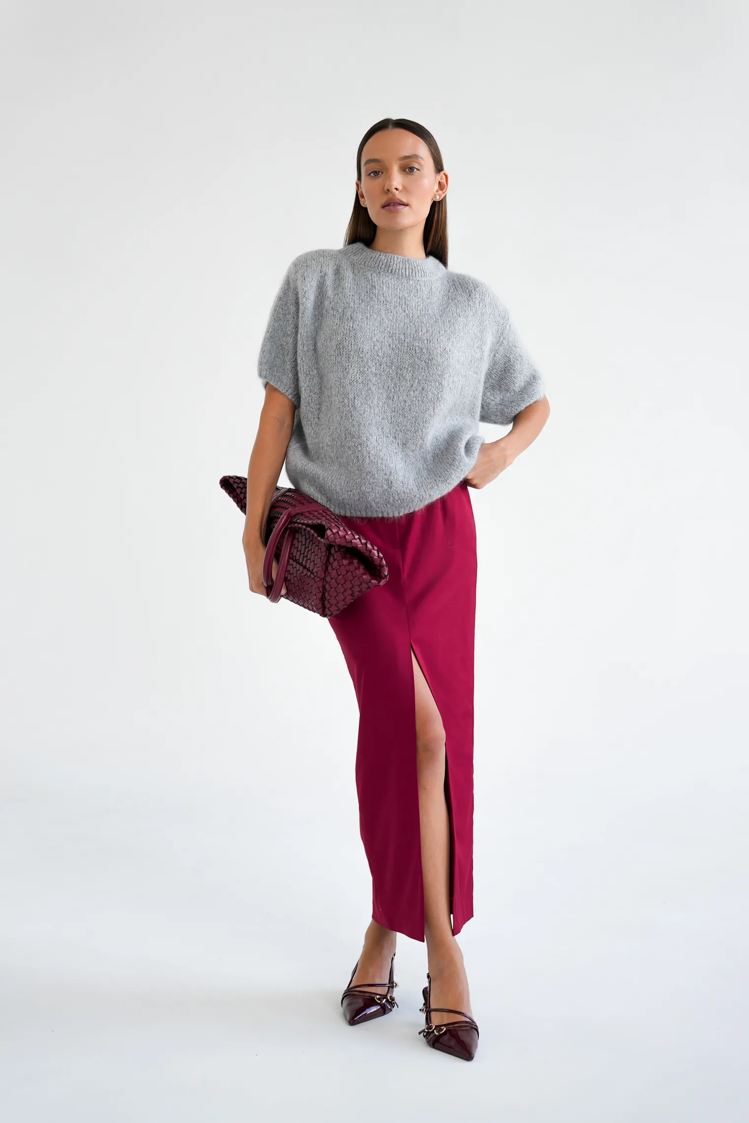 Юбка с разрезом прямого кроя винного цвета фото 3