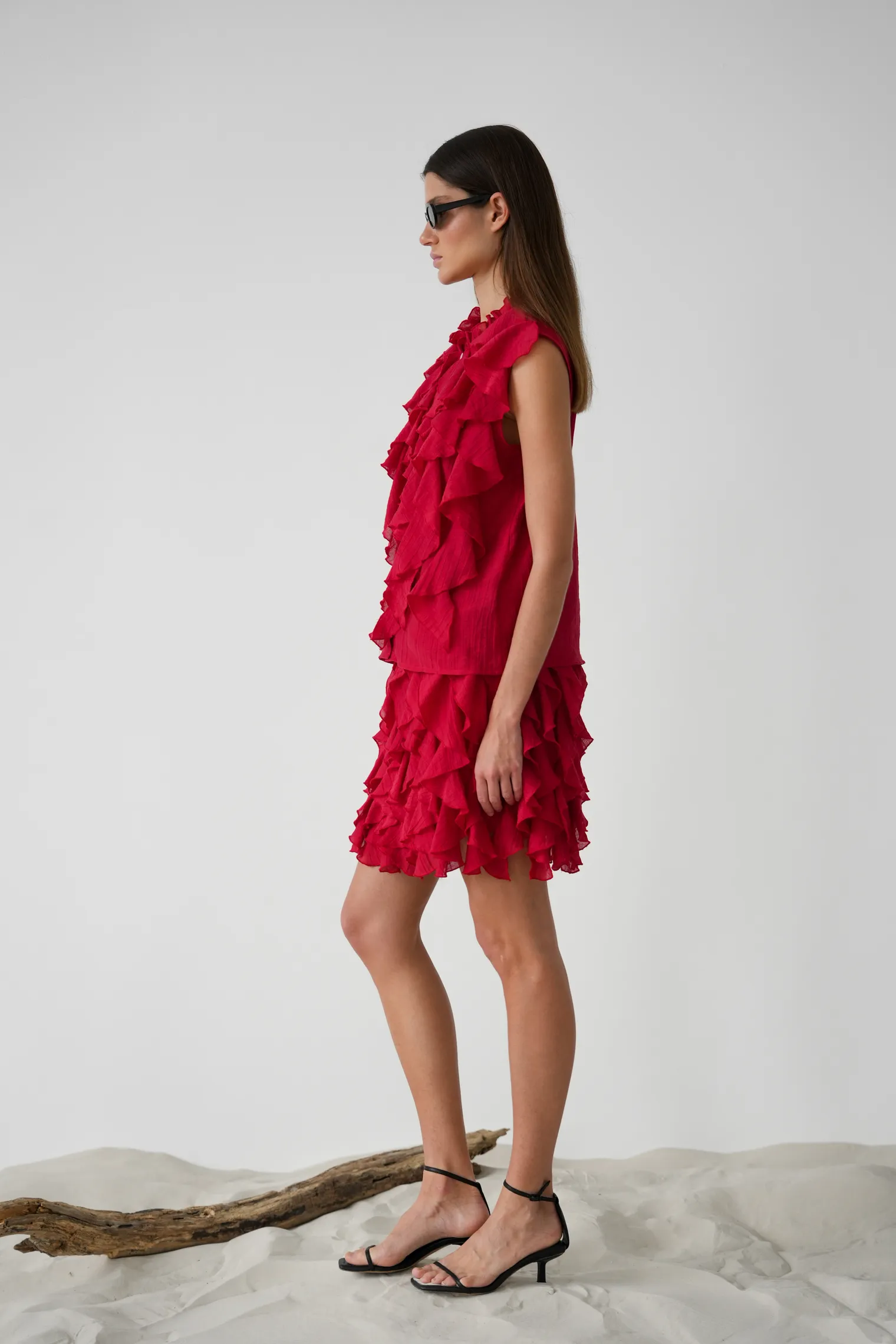 Юбка из жатой ткани красного цвета фото 7