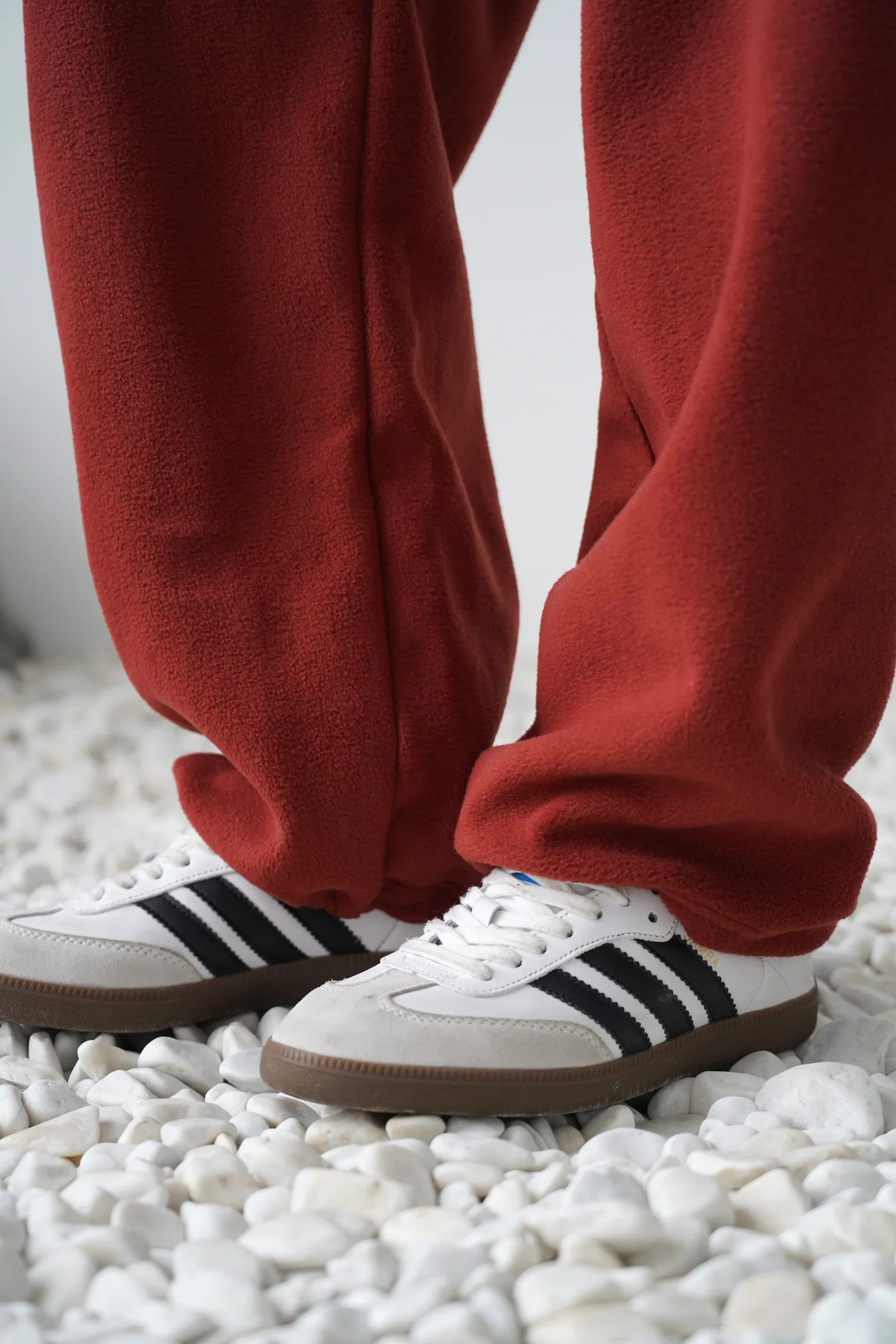 Брюки с карманами из флиса терракотового цвета фото 2