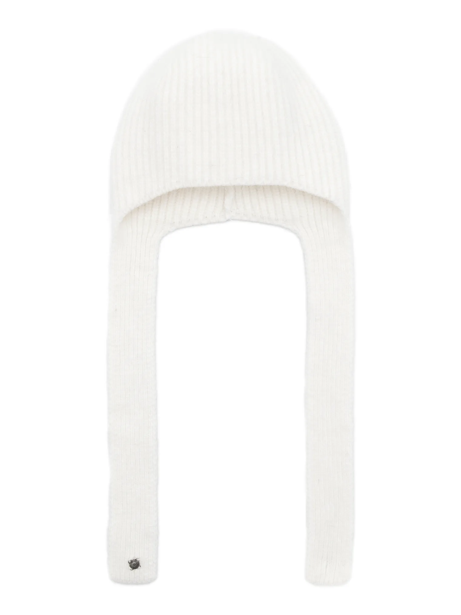 Капор крупной вязки белого цвета фото 1