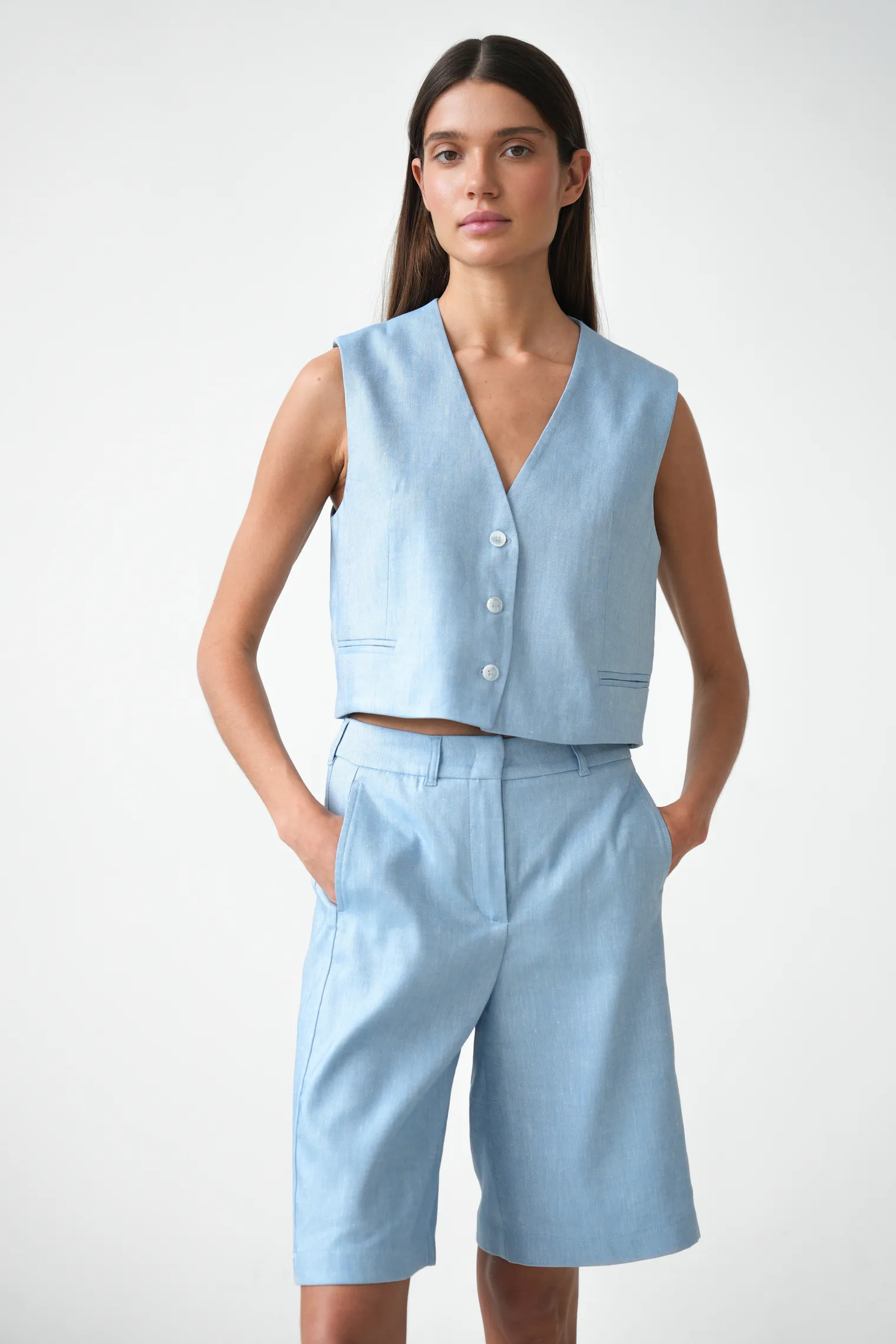 Бермуды изо льна голубого цвета фото 6