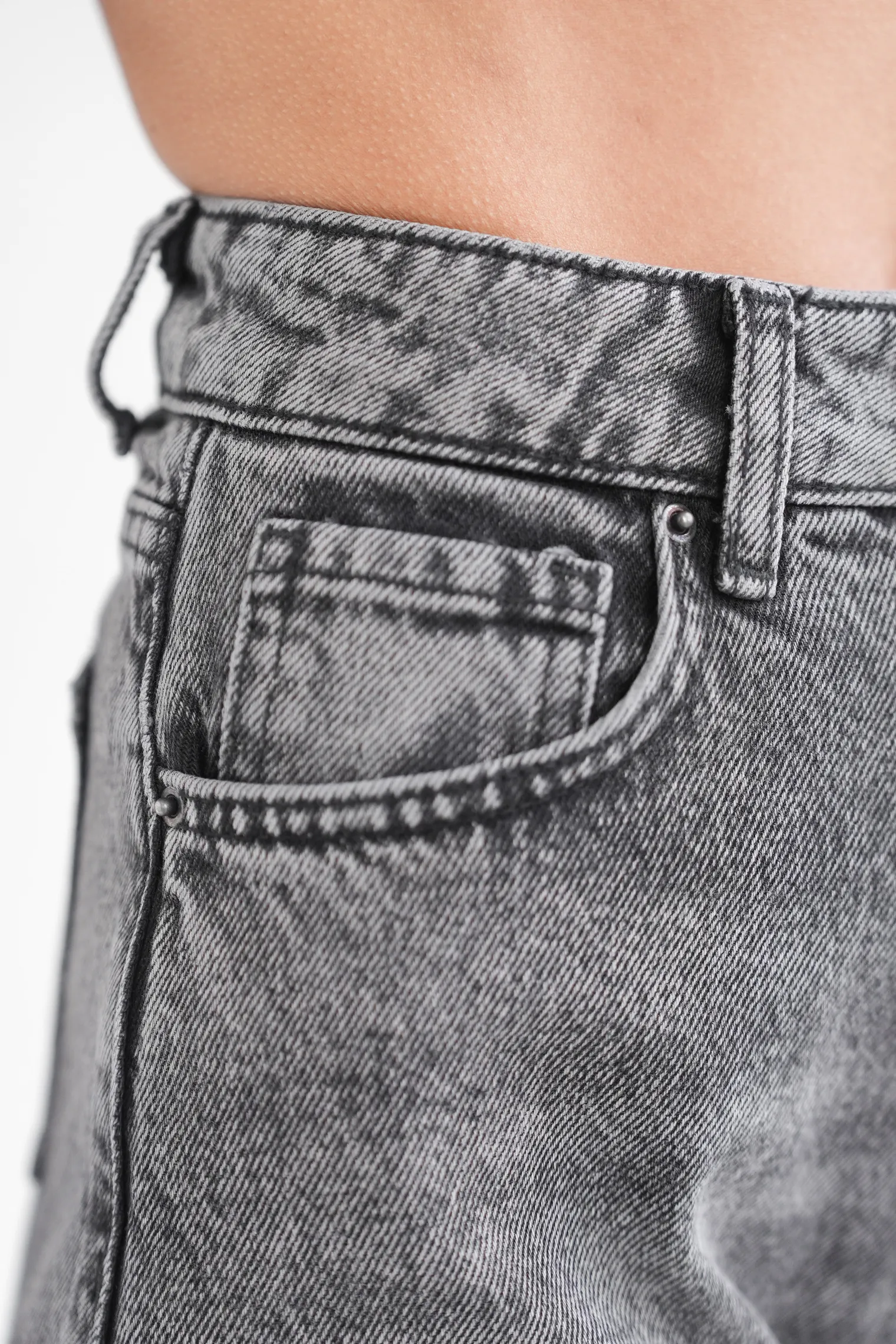 Шорты с завышенной талией в цвете чёрная варка фото 2