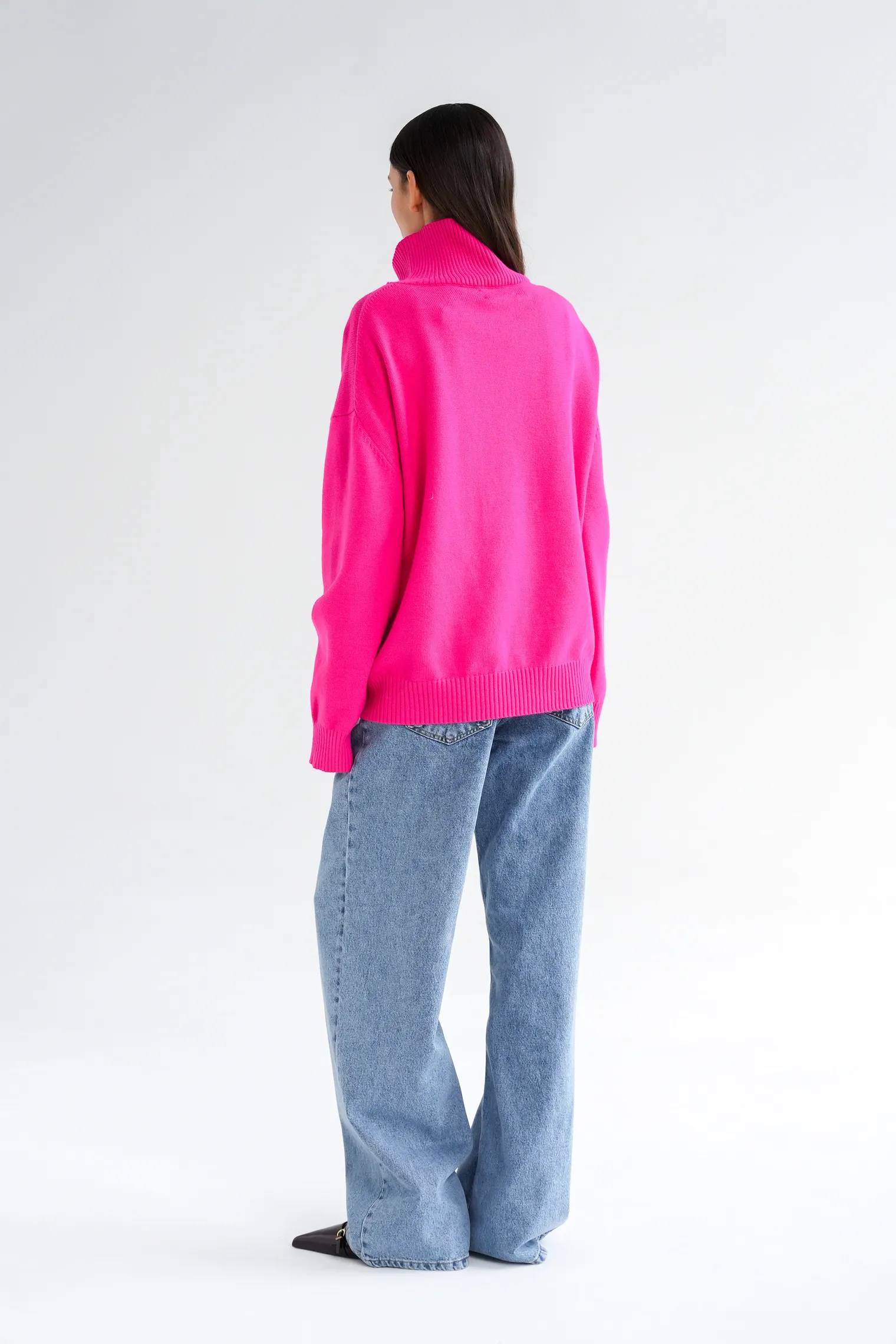 Джинсы широкого кроя с завышенной талией голубого цвета фото 8