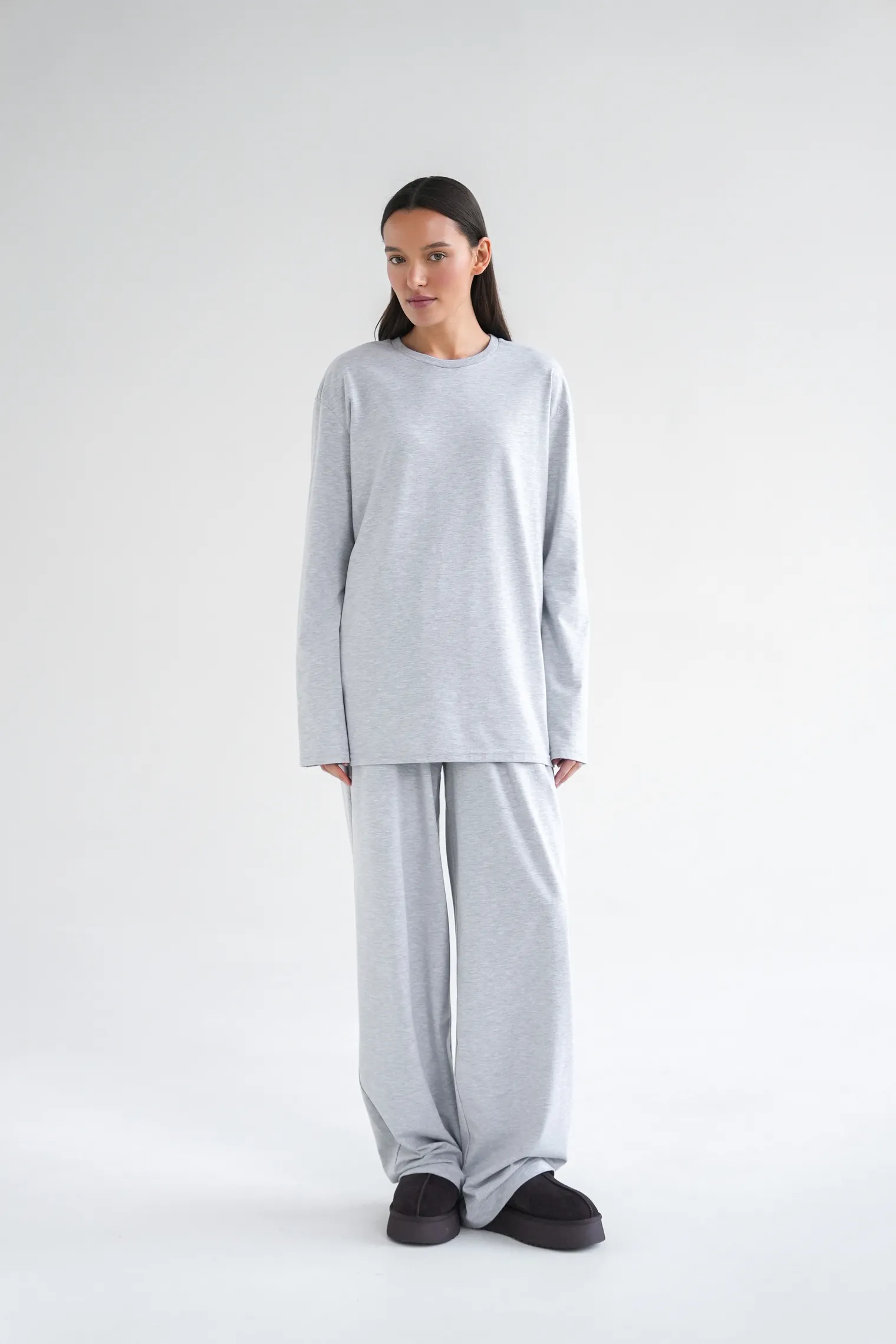Лонгслив свободного кроя цвета серый меланж фото 3