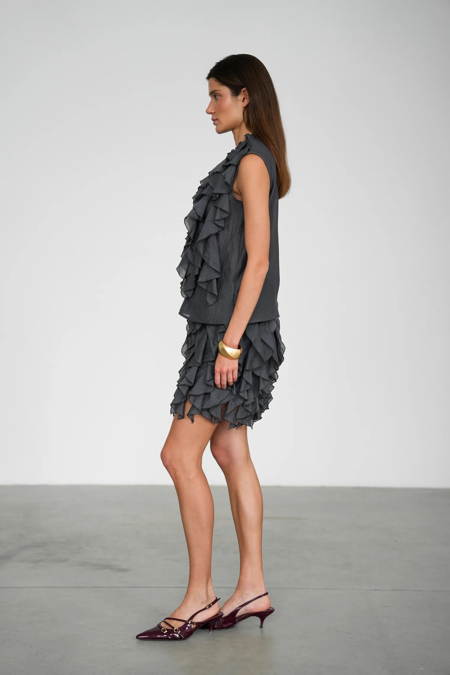 Блуза из жатой ткани графитового цвета фото 6