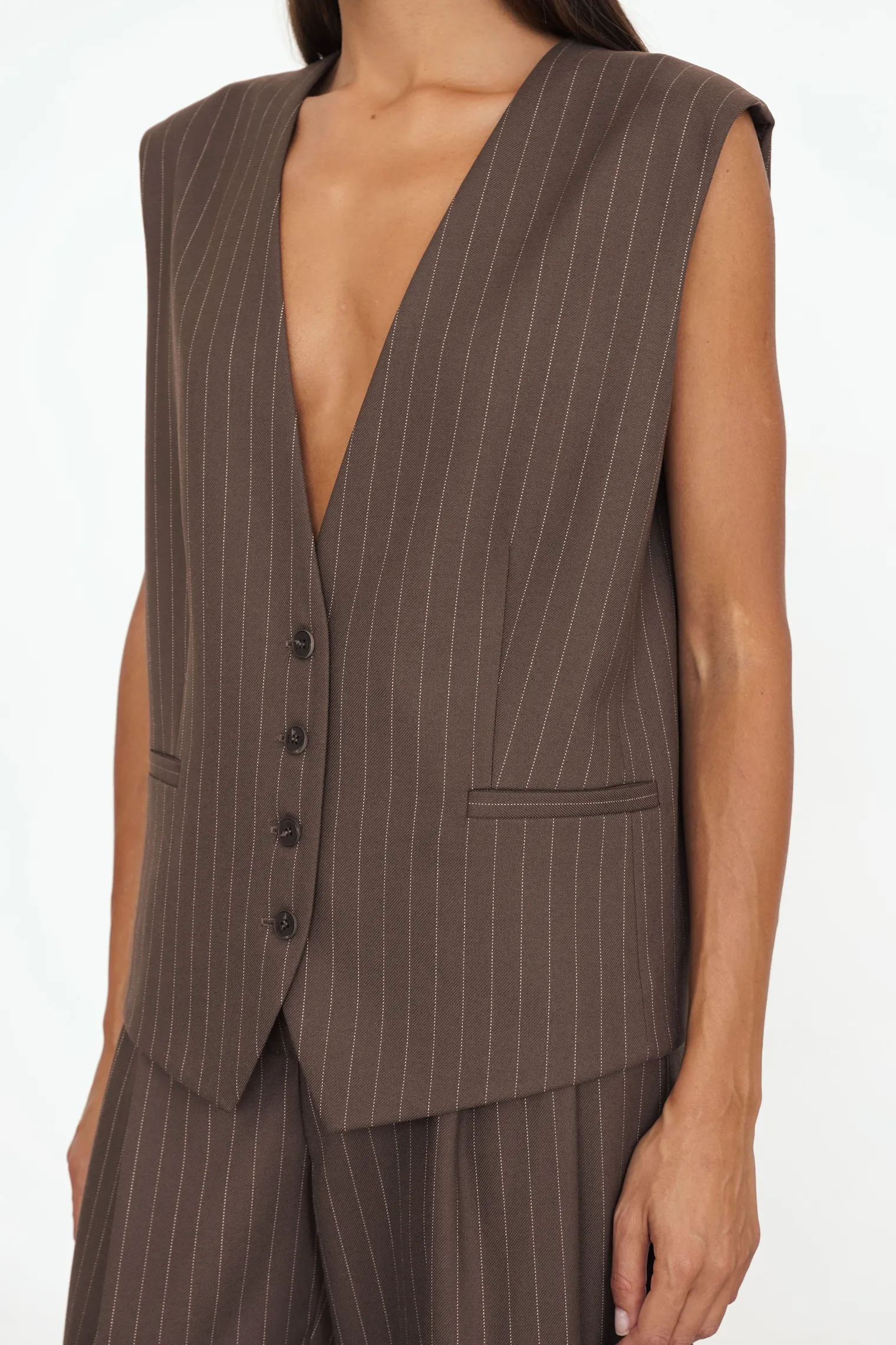 Однобортный жилет свободного кроя с пуговицами в полоску шоколадного цвета фото 2