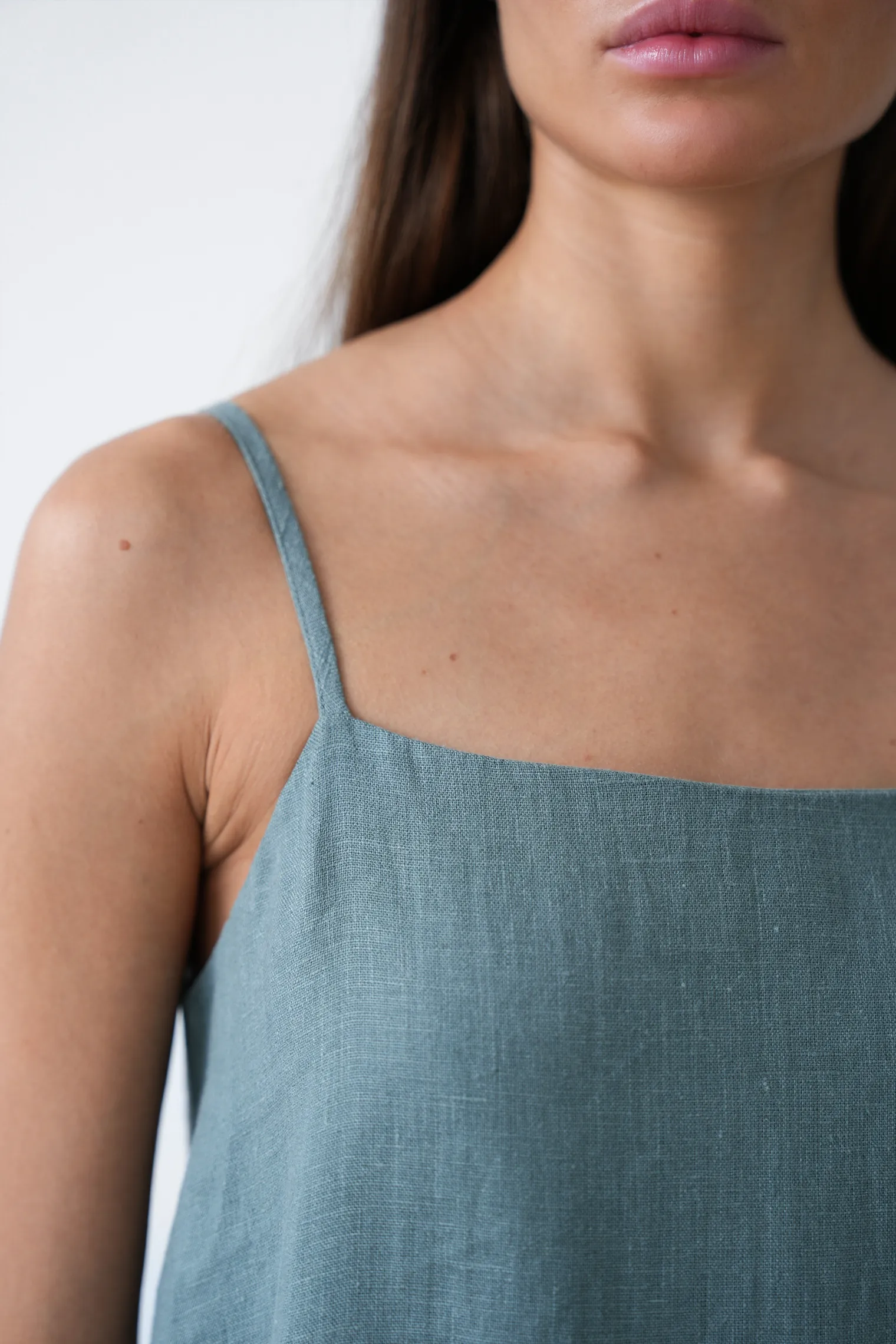 Сарафан изо льна в цвете голубая ель фото 2