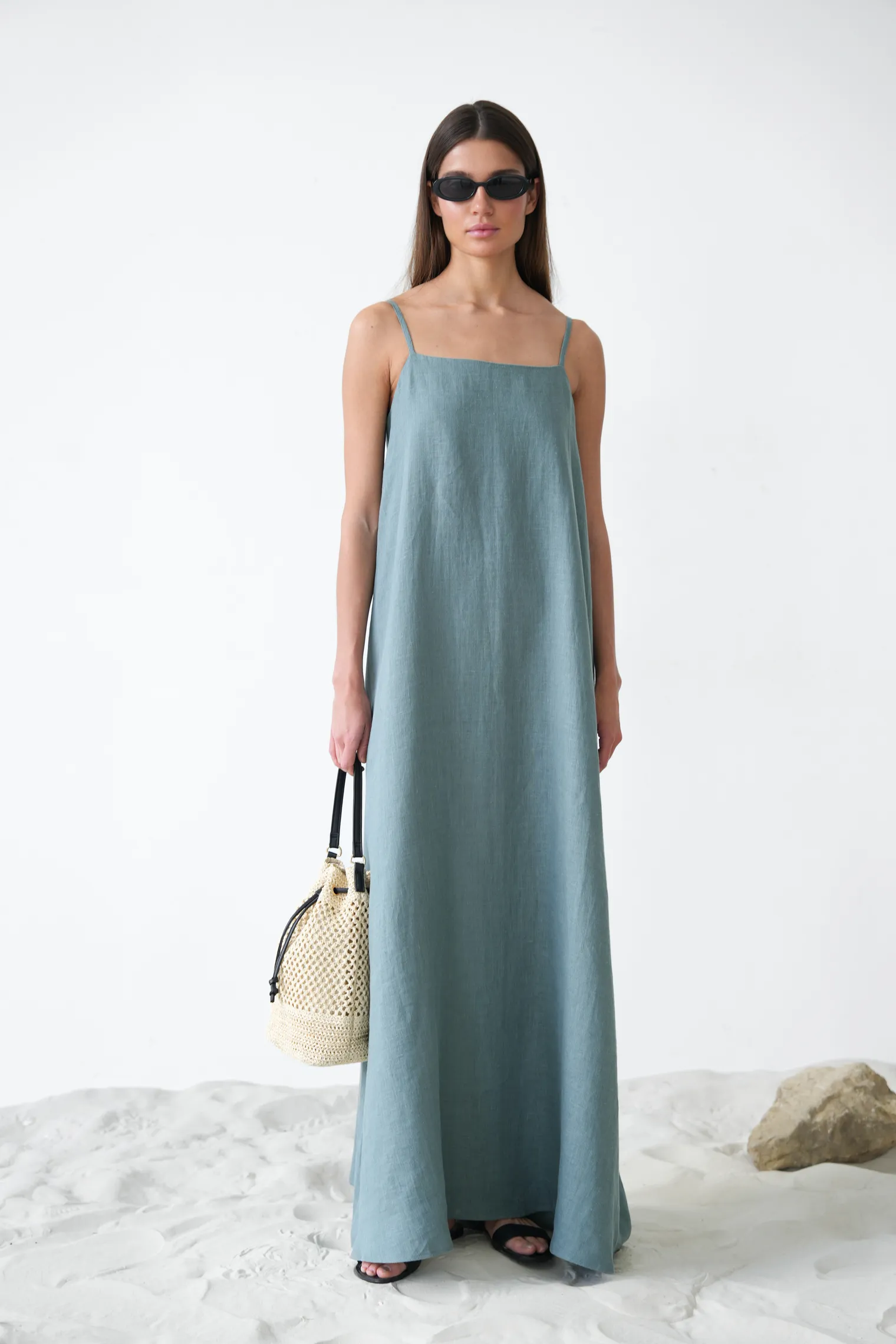 Сарафан изо льна в цвете голубая ель фото 3