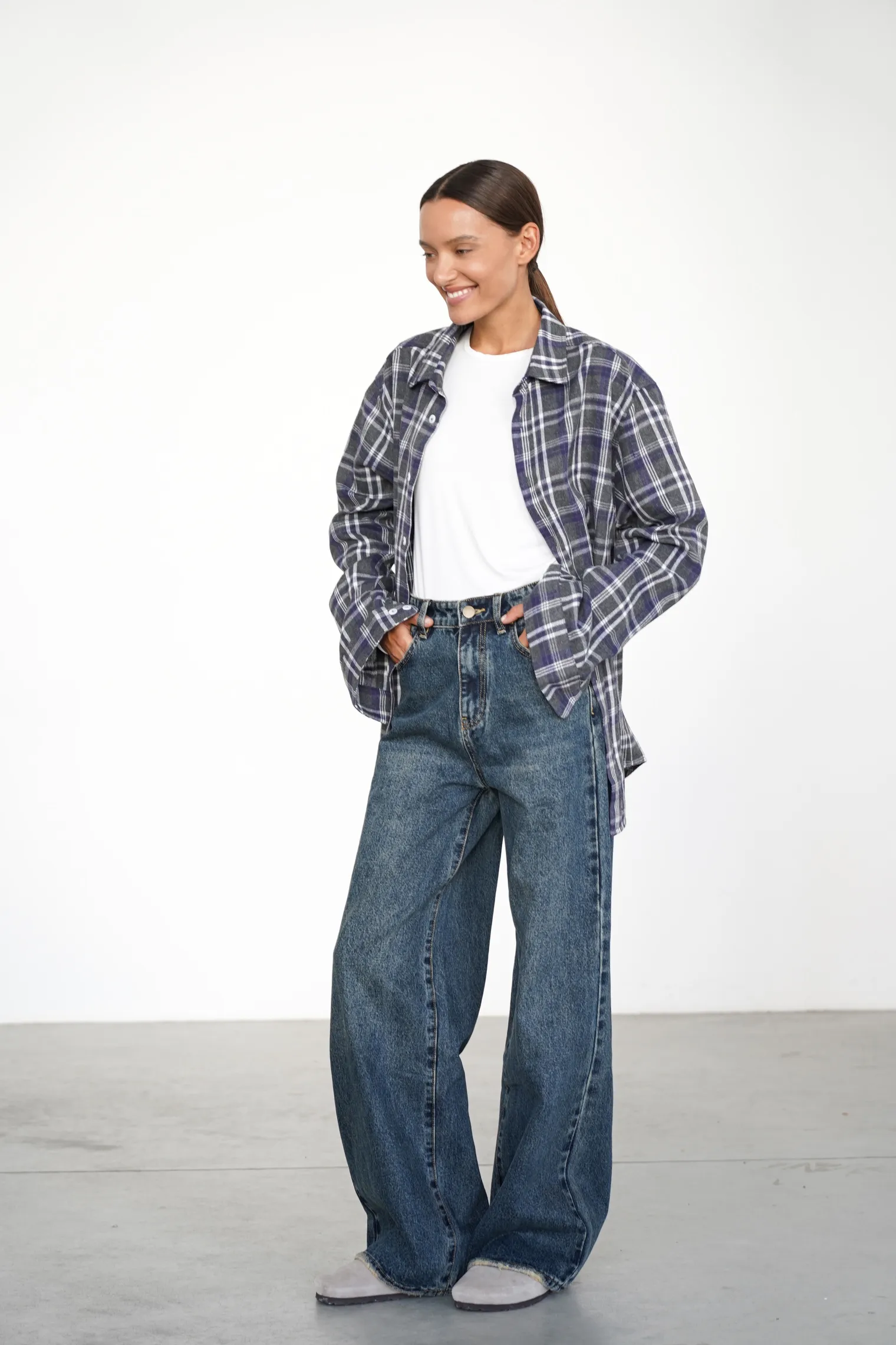 Джинсы свободного кроя в винтажном стиле синего цвета фото 5